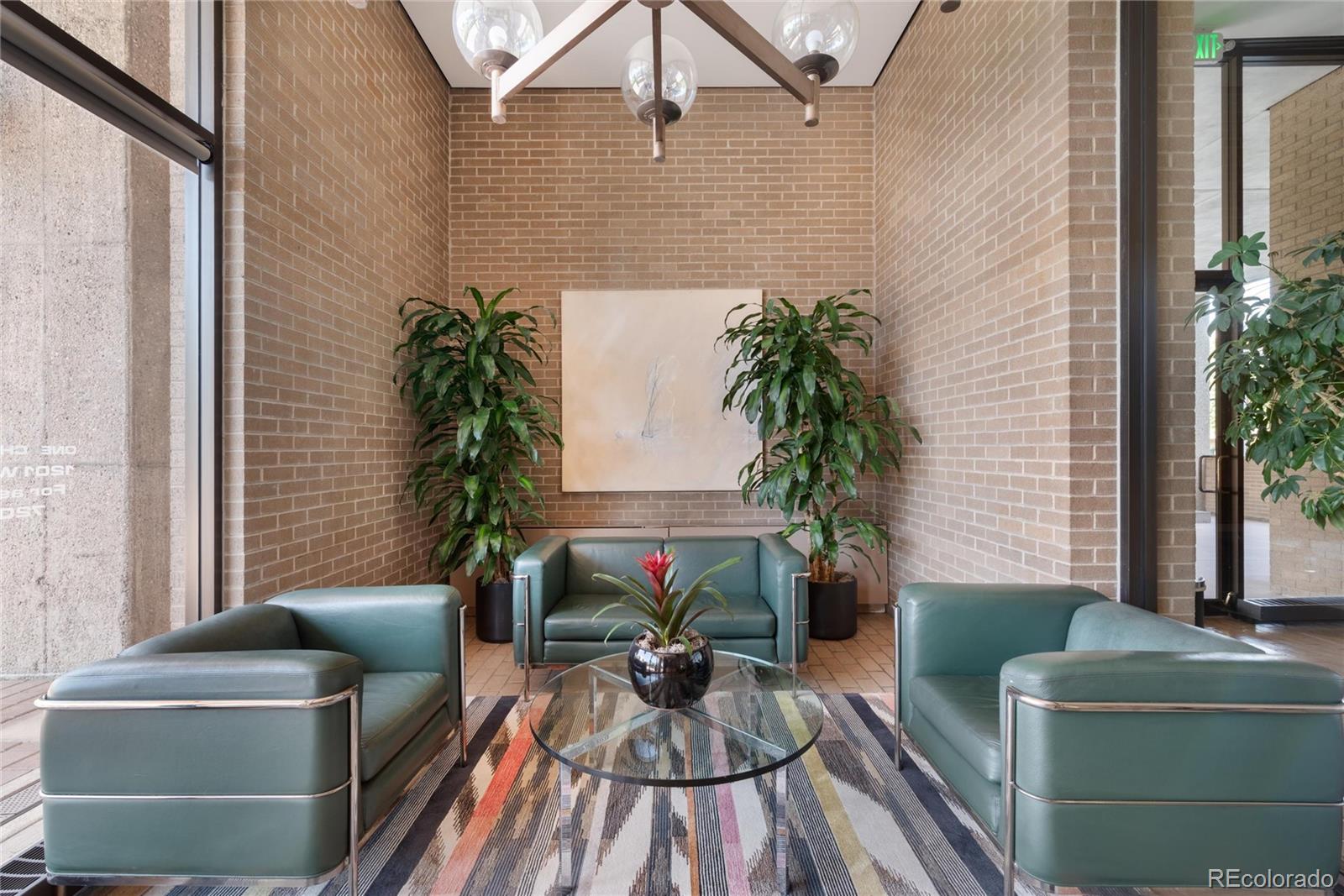 1201 N Williams Street Unit: 5A