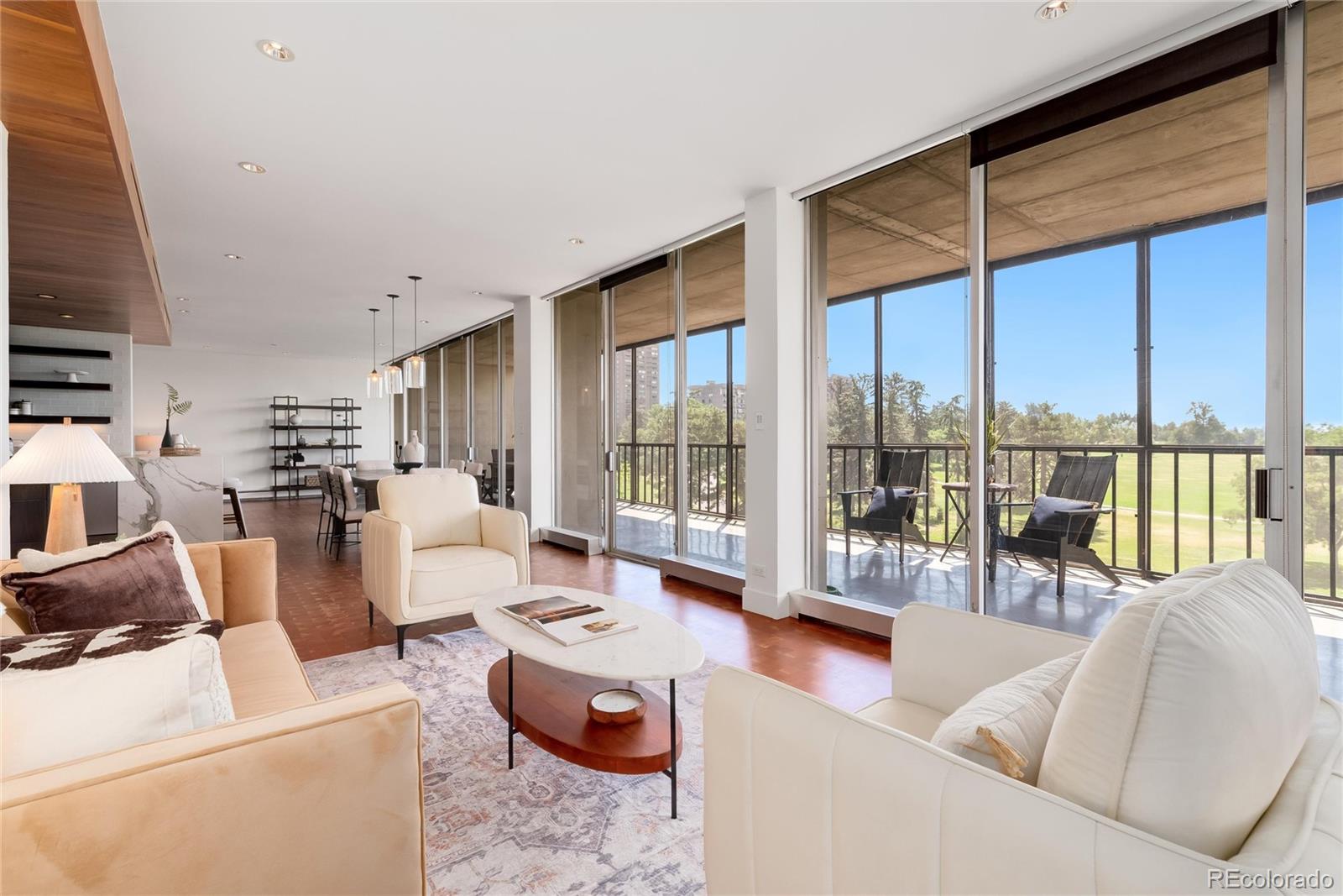 1201 N Williams Street Unit: 5A