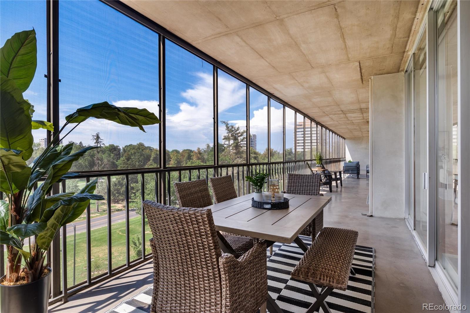 1201 N Williams Street Unit: 5A