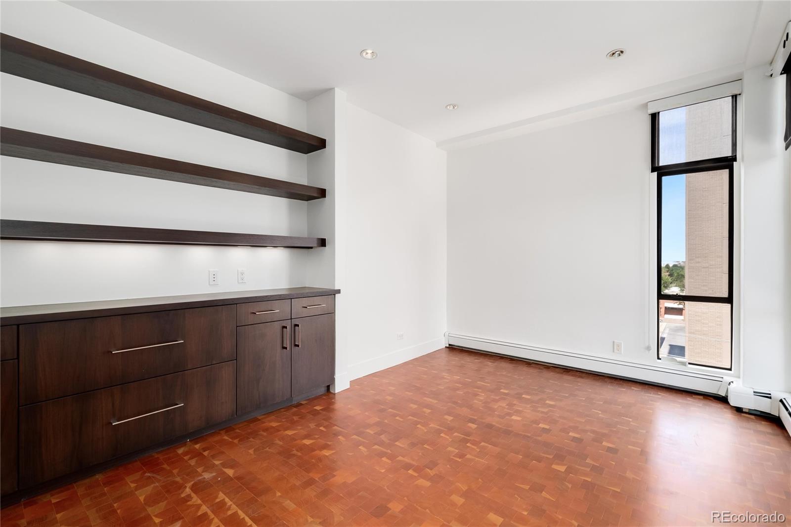 1201 N Williams Street Unit: 5A