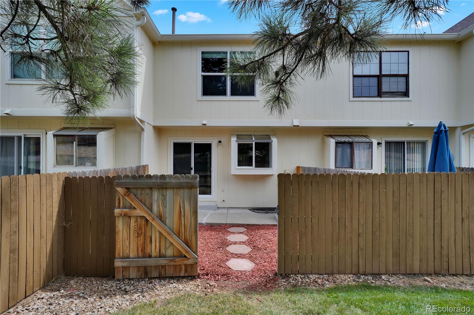 7585 S Steele Street