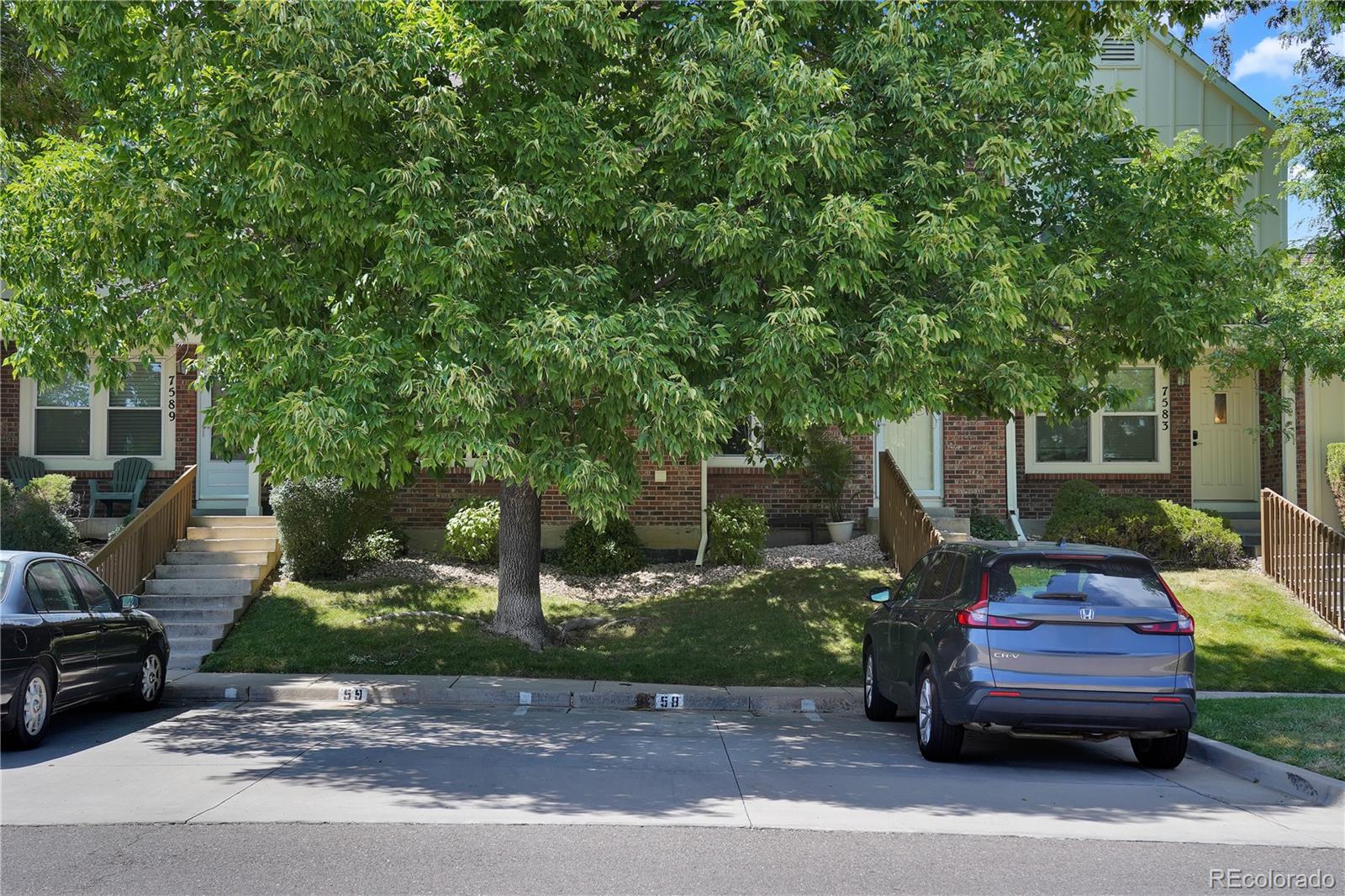 7585 S Steele Street