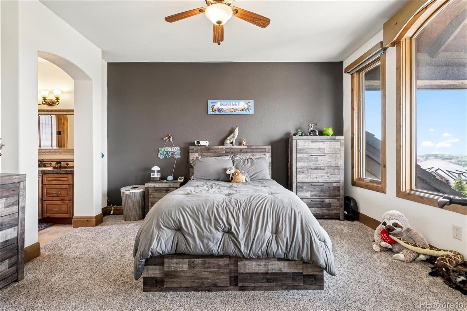 4981 Raintree Circle