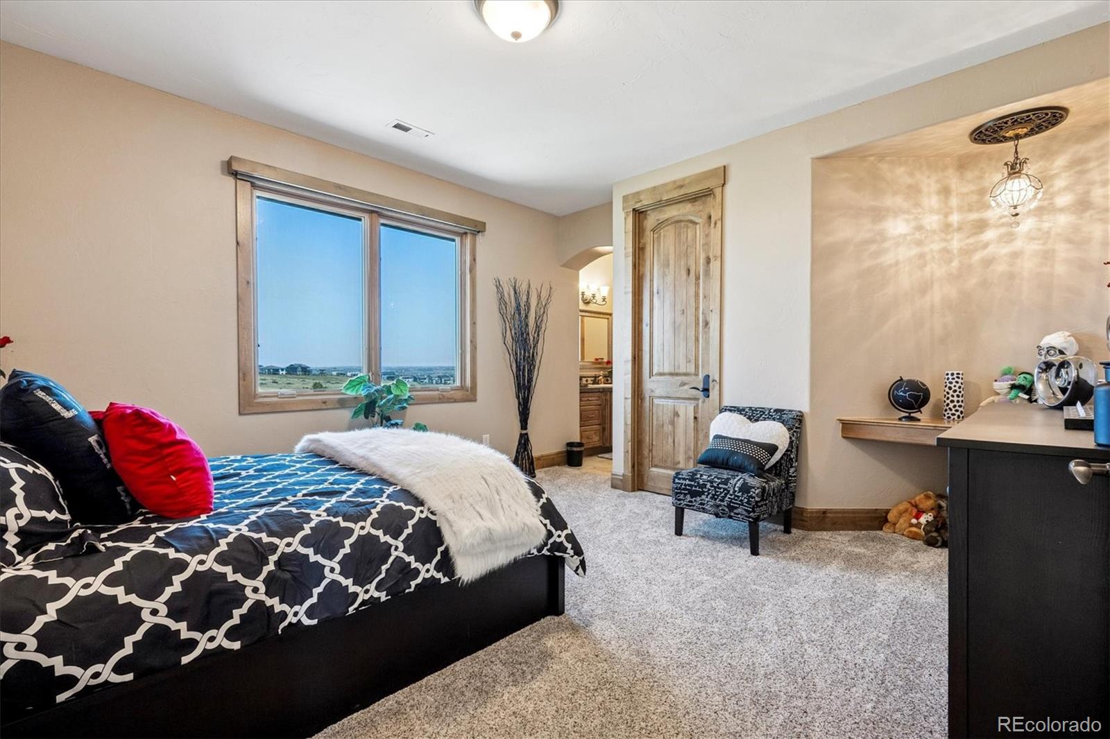 4981 Raintree Circle