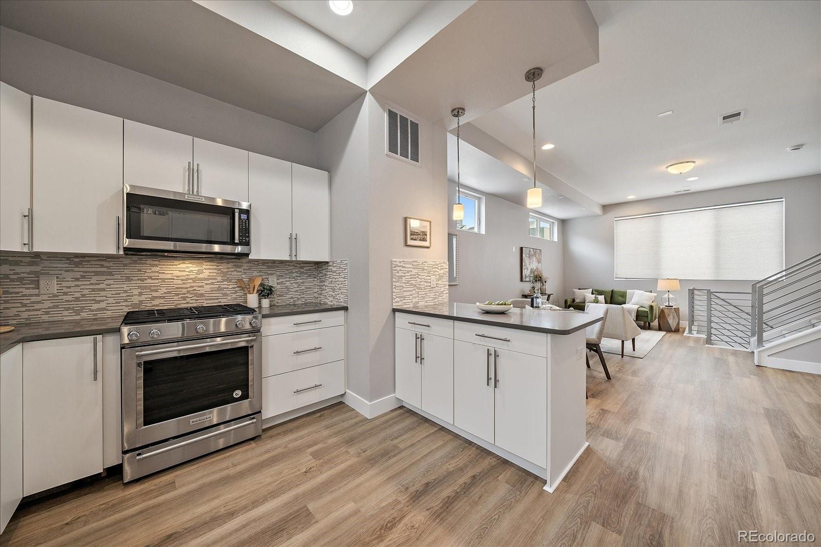 1632 Lowell Boulevard Unit: 5
