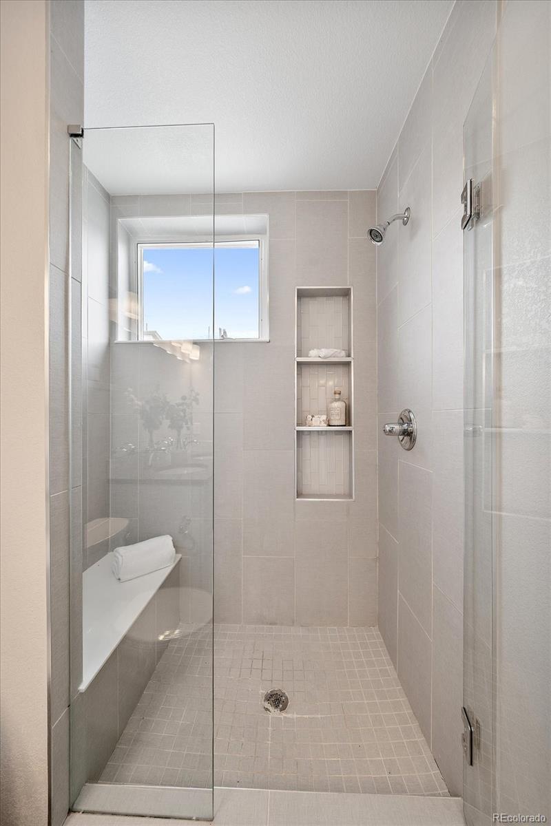1632 Lowell Boulevard Unit: 5
