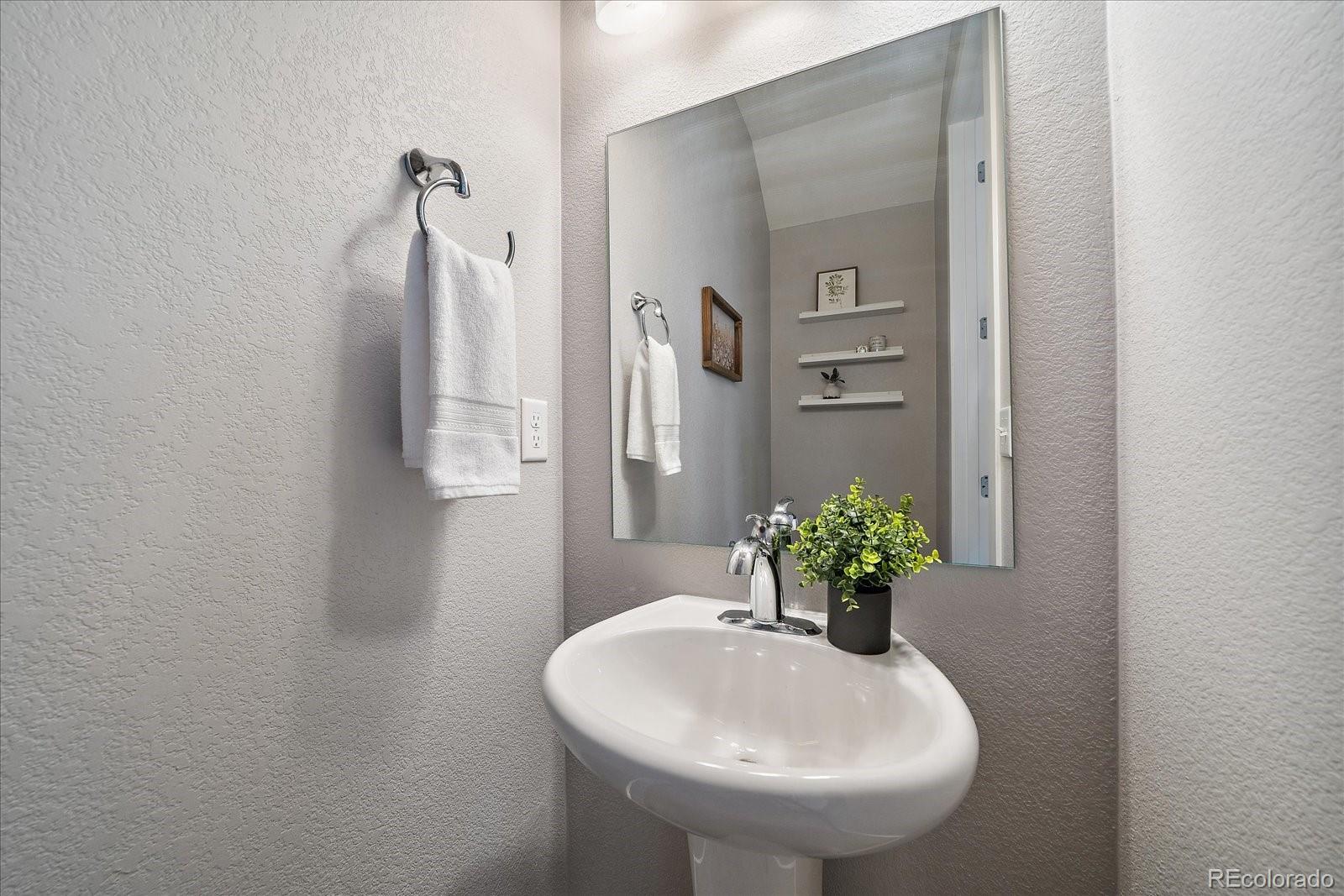 1632 Lowell Boulevard Unit: 5