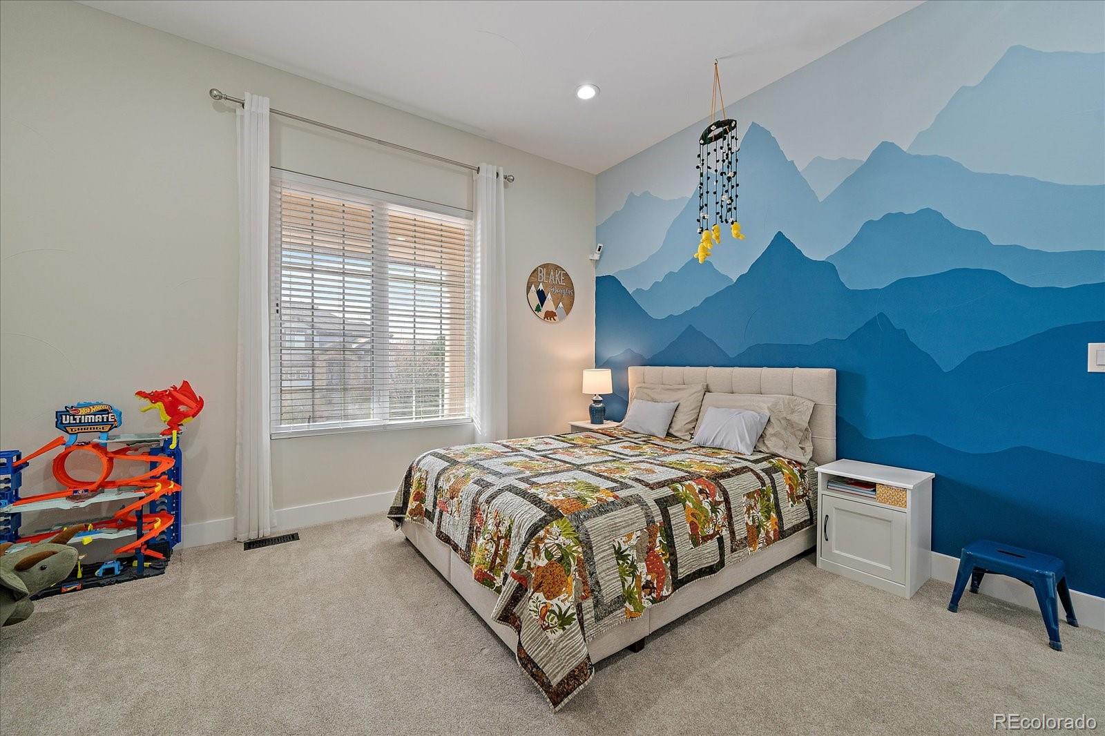 5692 Vistancia Drive