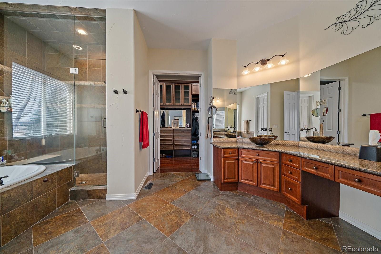 5692 Vistancia Drive