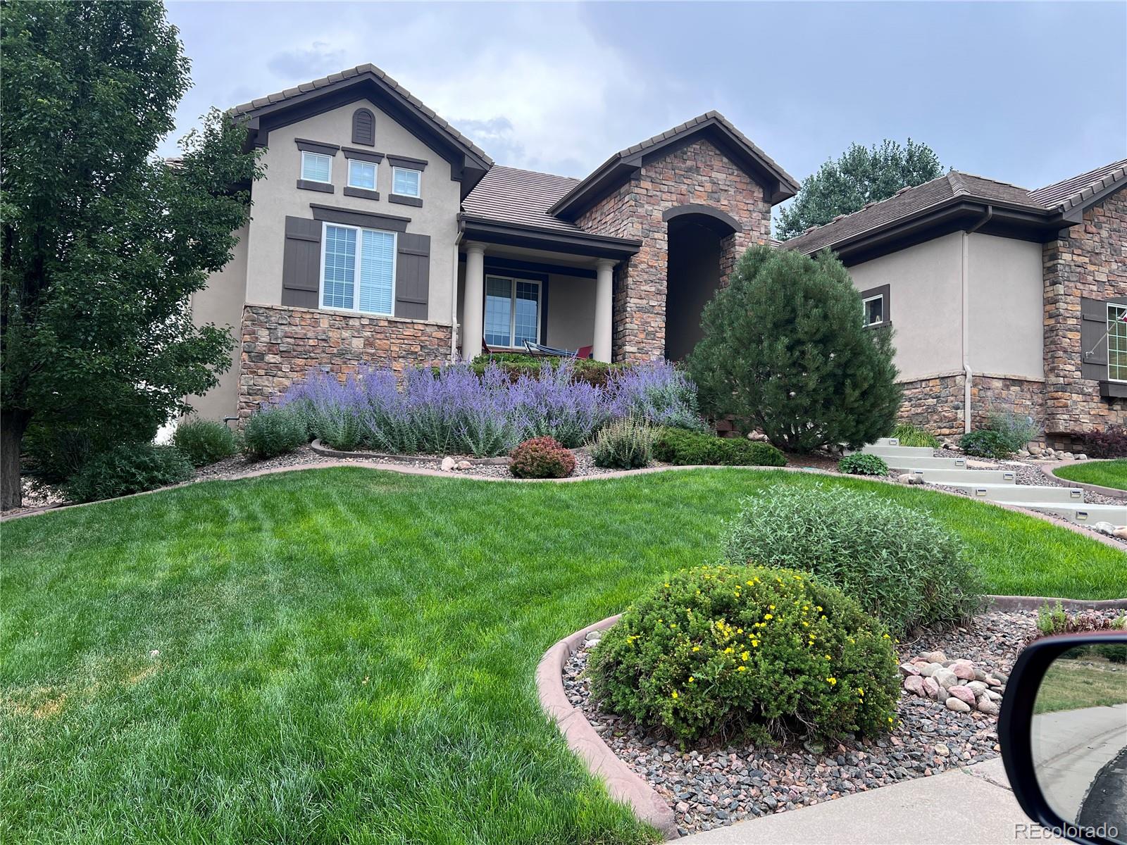 5692 Vistancia Drive