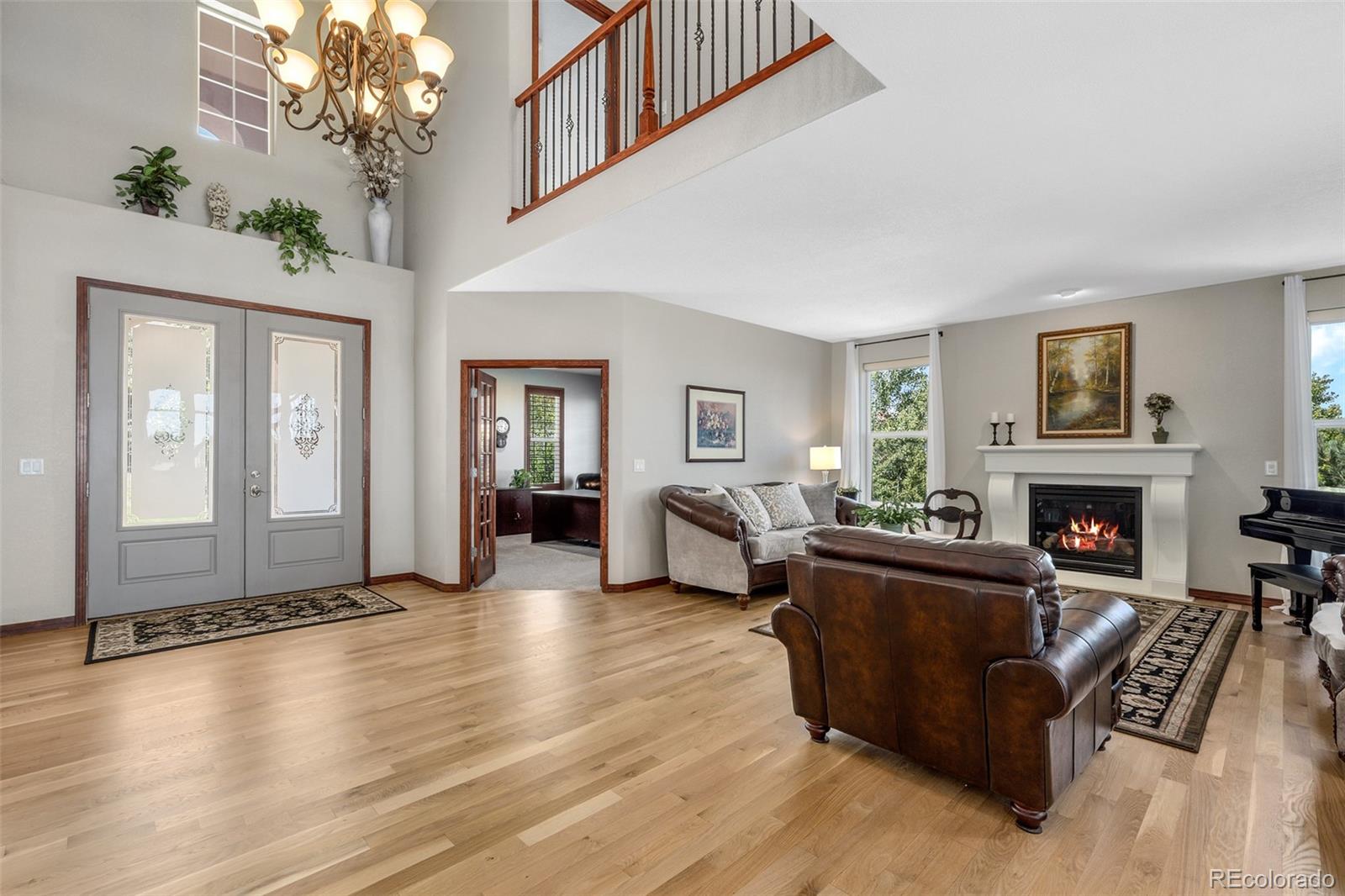 5672 Vistancia Court