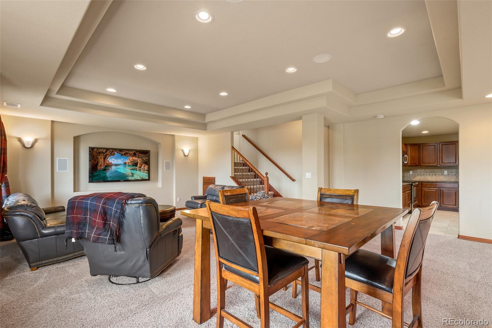 5672 Vistancia Court