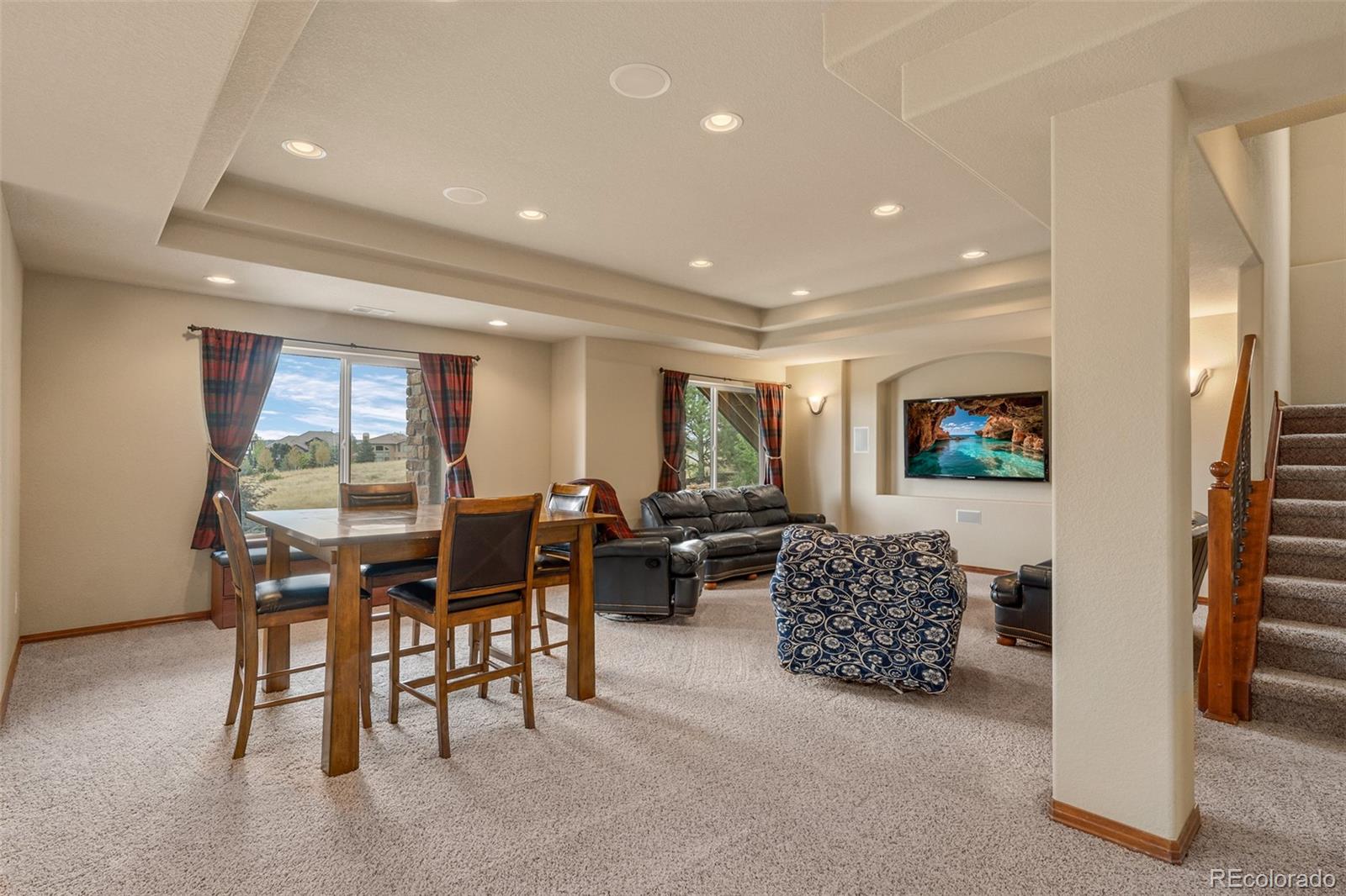 5672 Vistancia Court