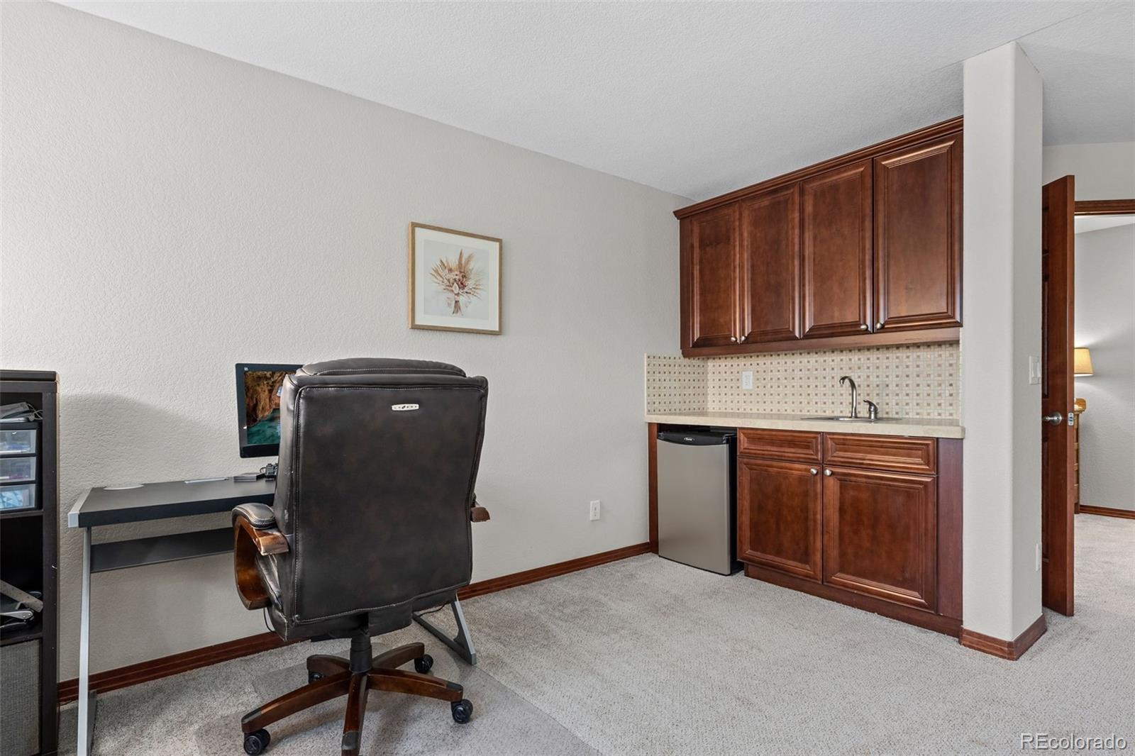 5672 Vistancia Court