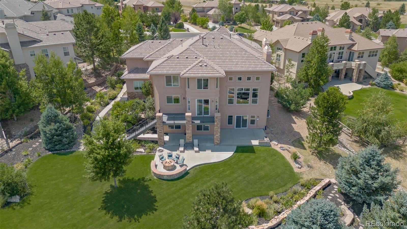 5672 Vistancia Court