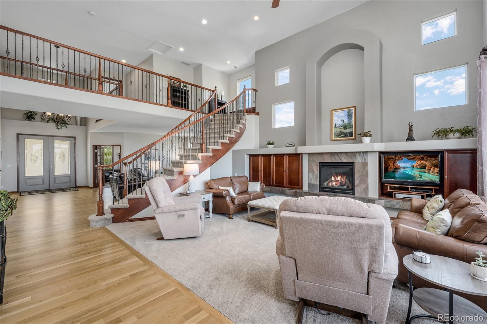 5672 Vistancia Court