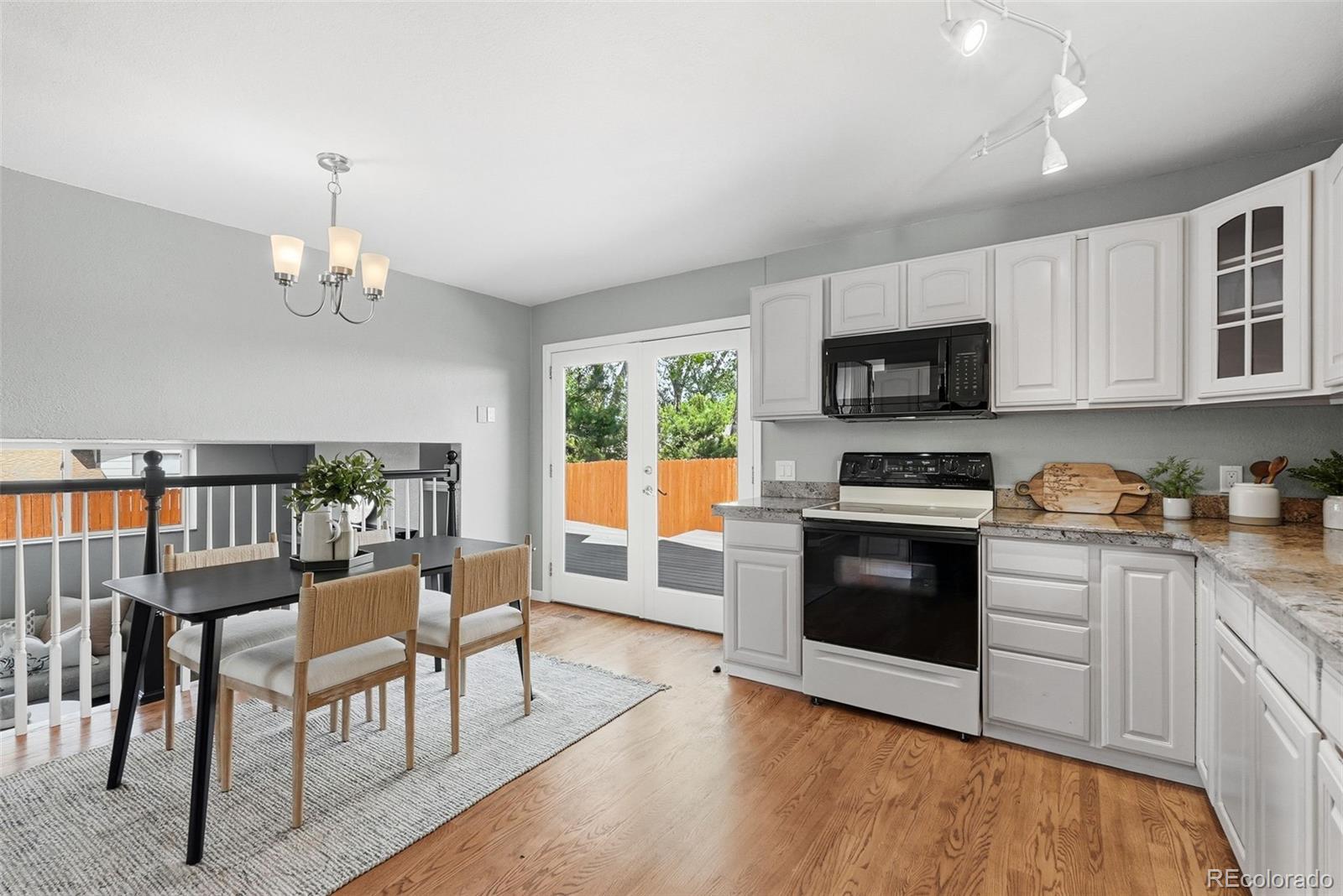 8477 W 74th Place