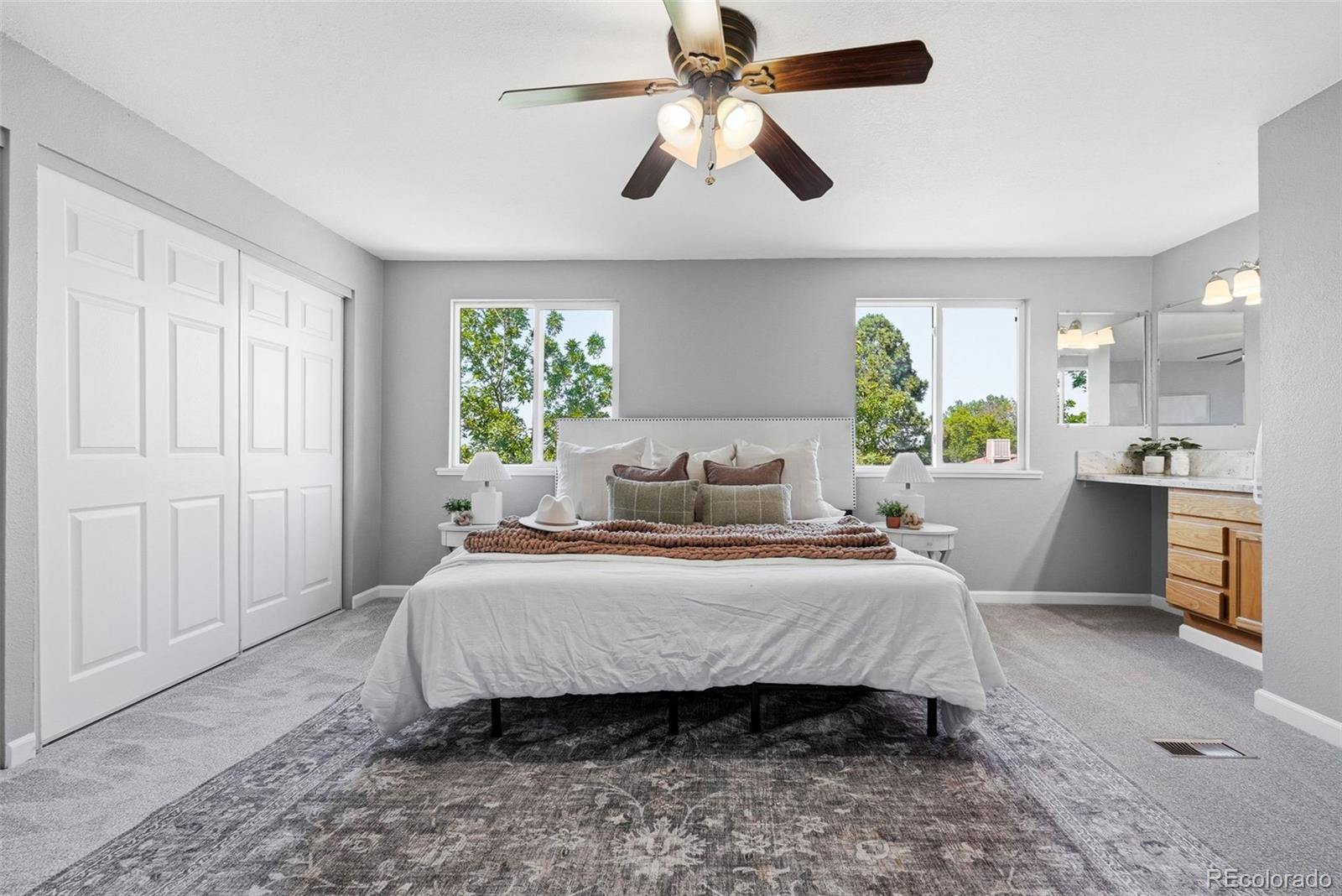 8477 W 74th Place