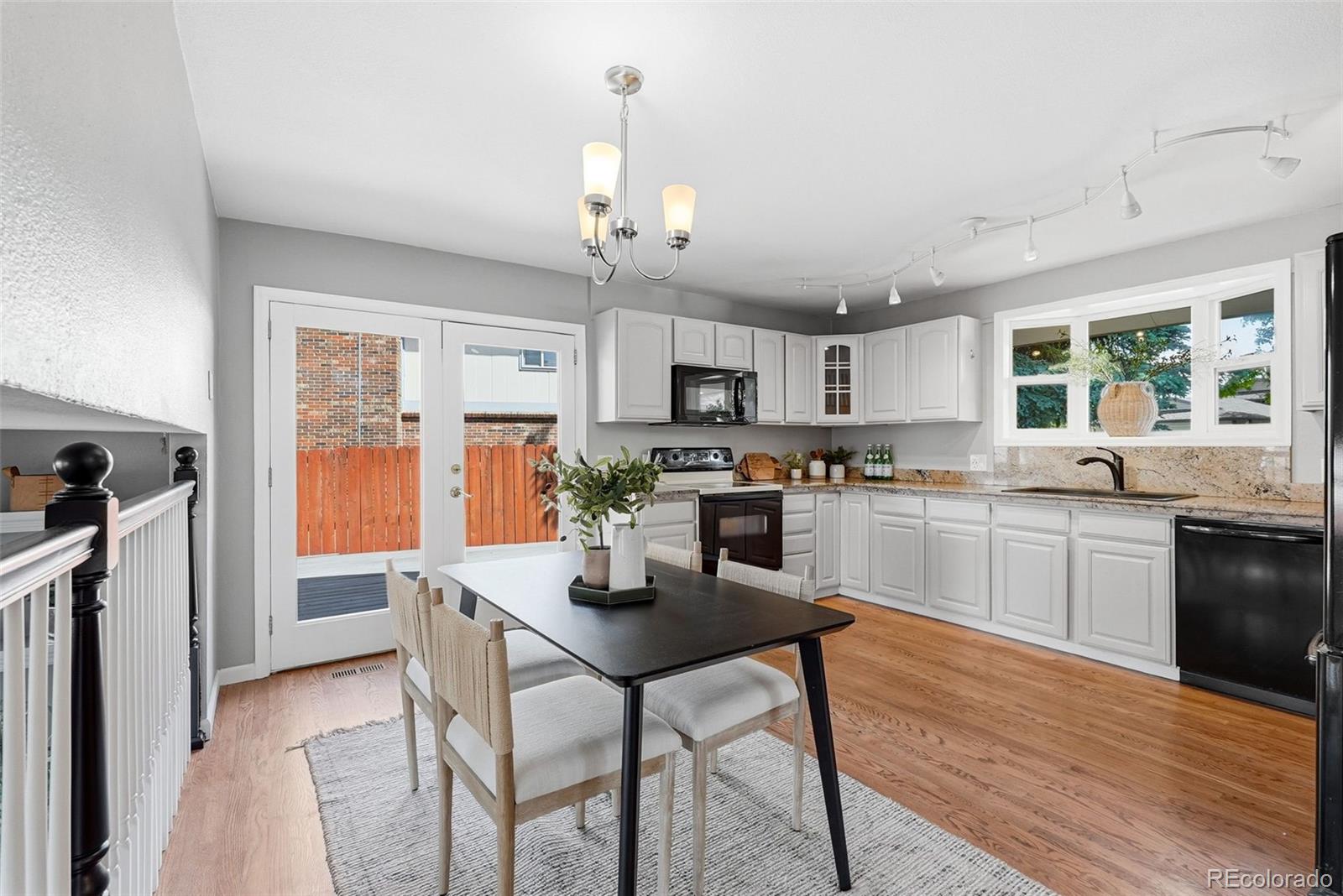 8477 W 74th Place