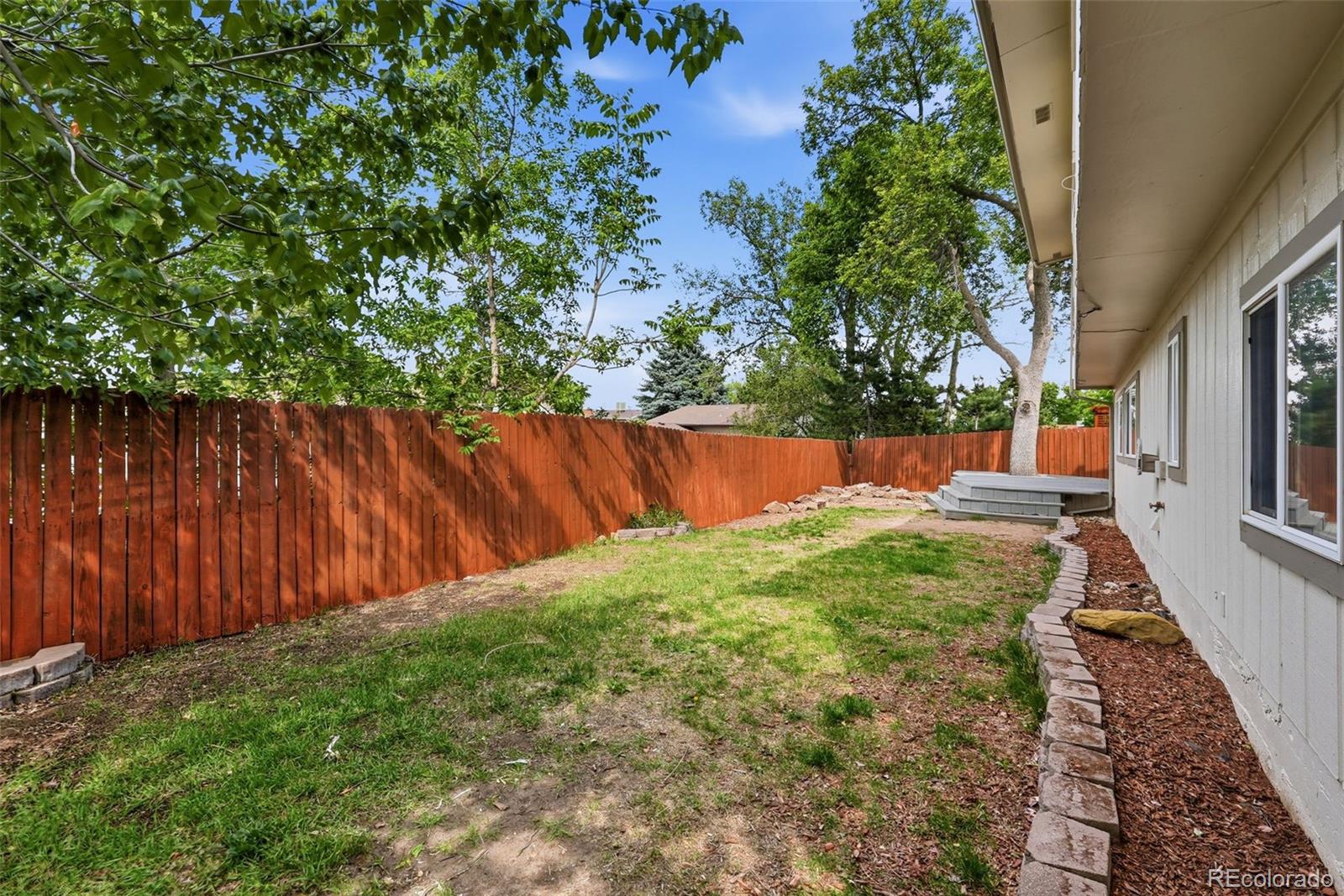 8477 W 74th Place