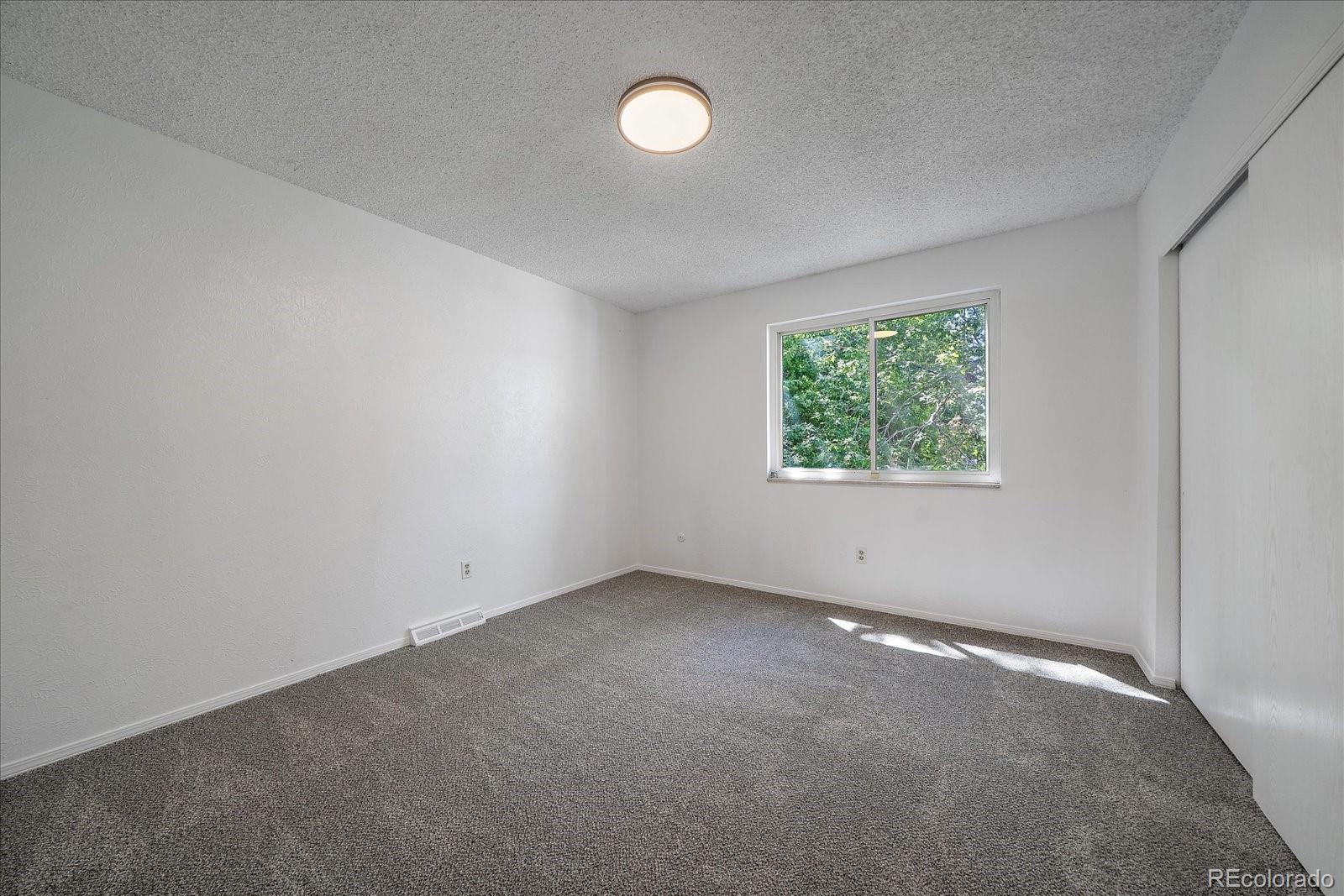 11215 W 46th Place