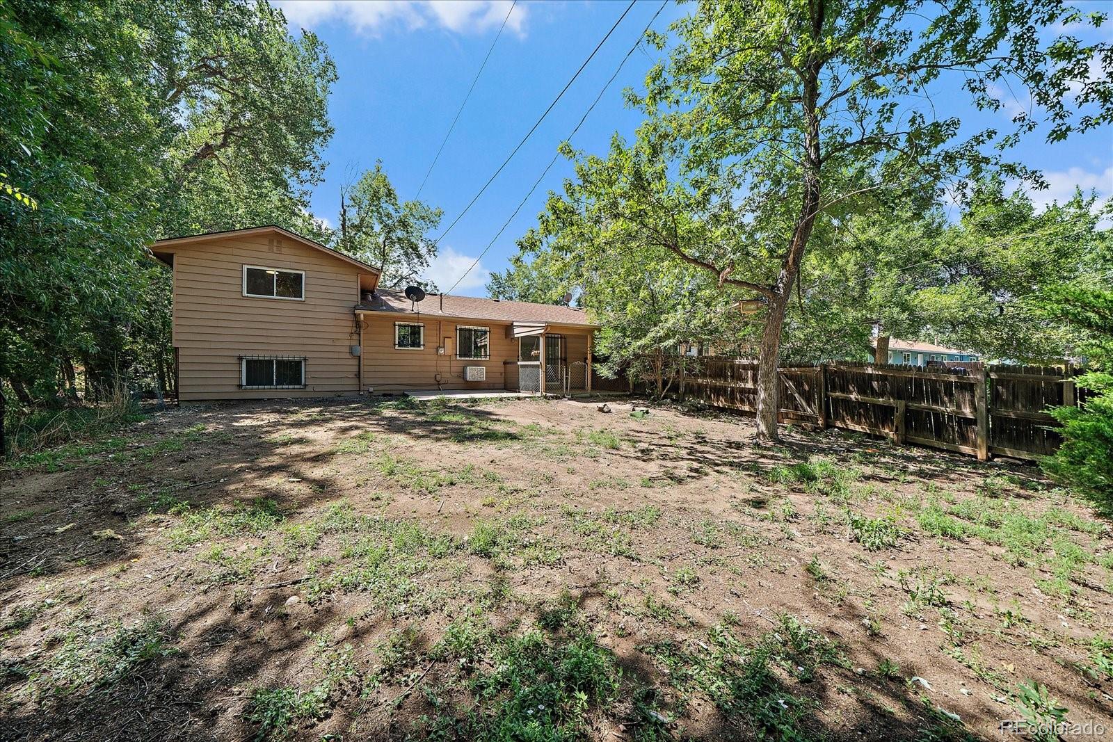 11215 W 46th Place