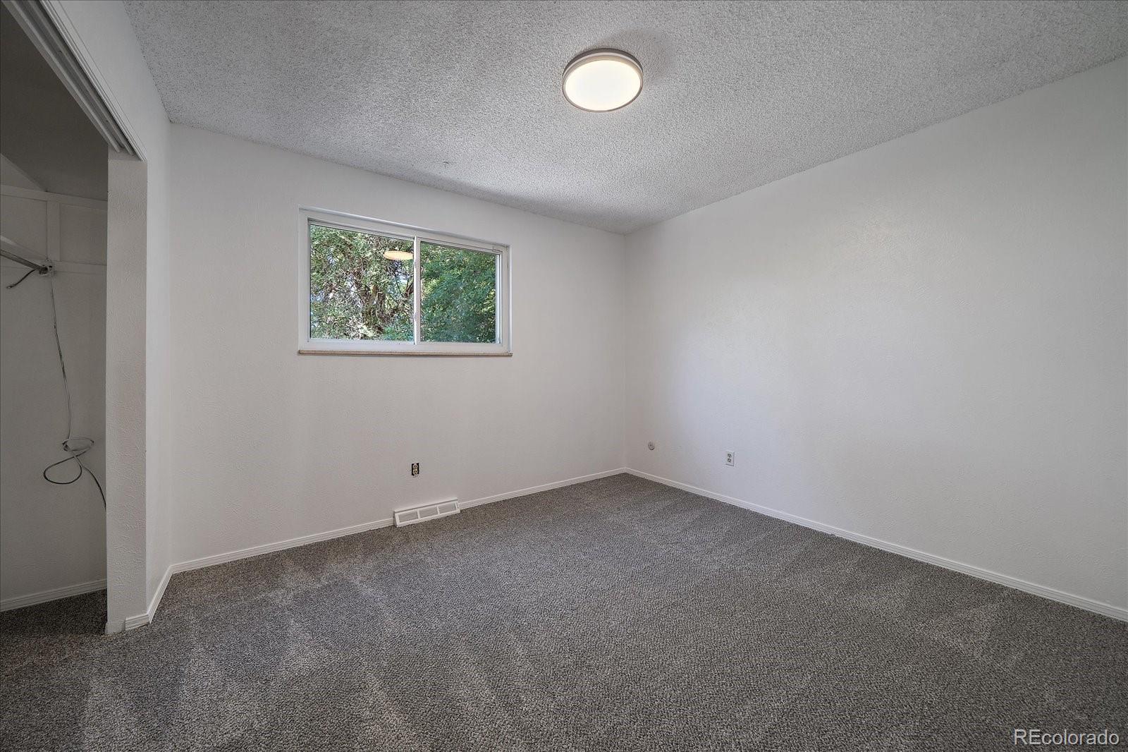 11215 W 46th Place