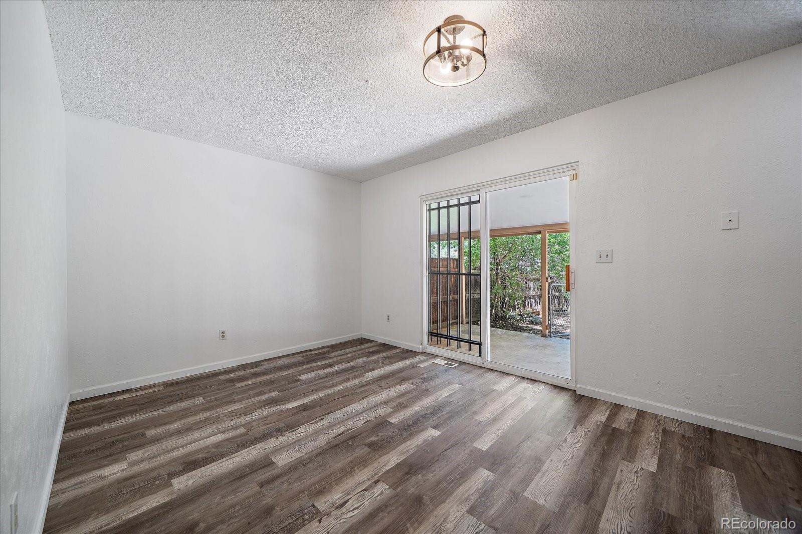 11215 W 46th Place