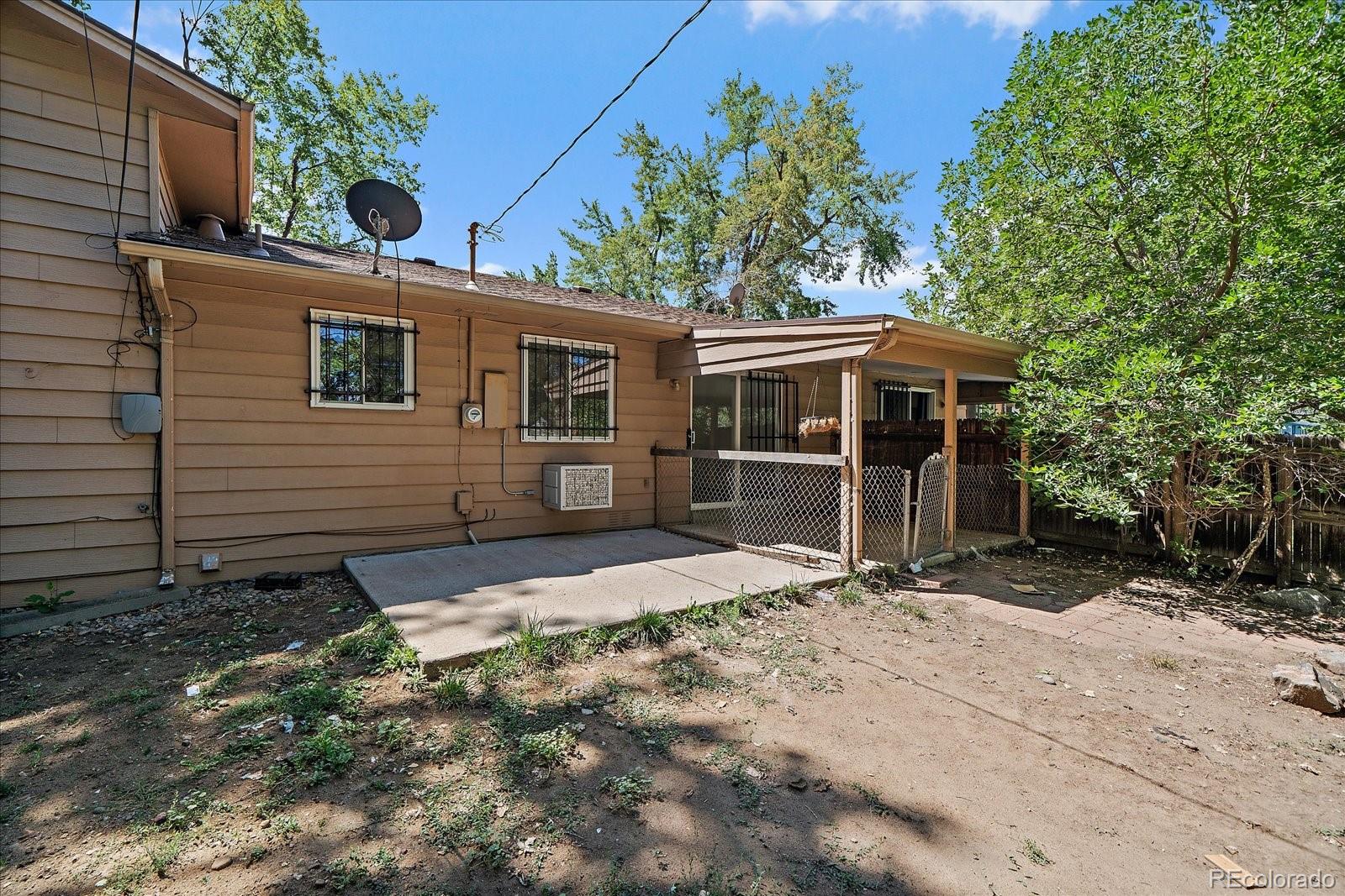 11215 W 46th Place