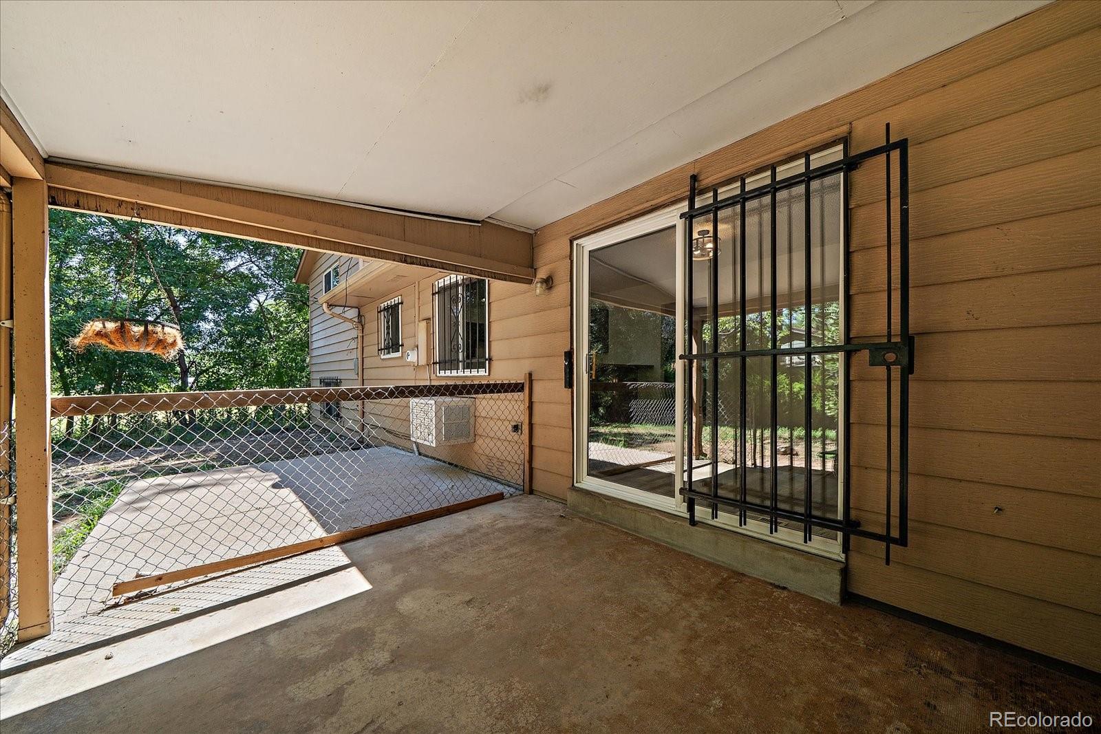 11215 W 46th Place