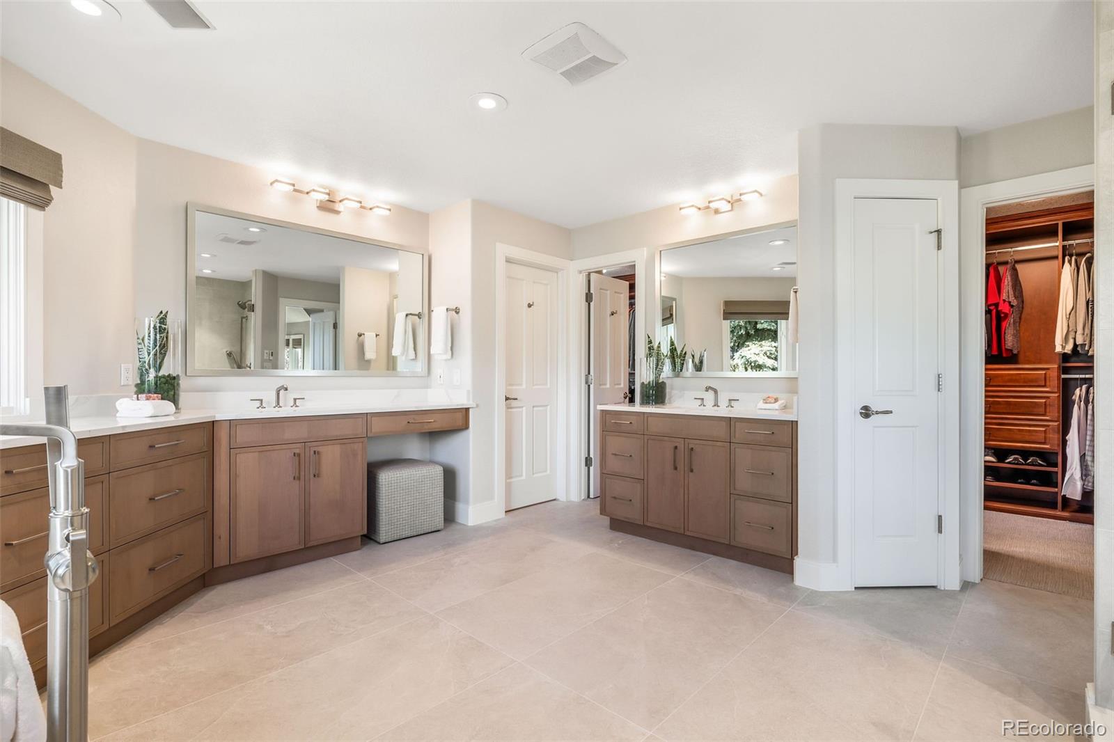 4391 E Perry Parkway