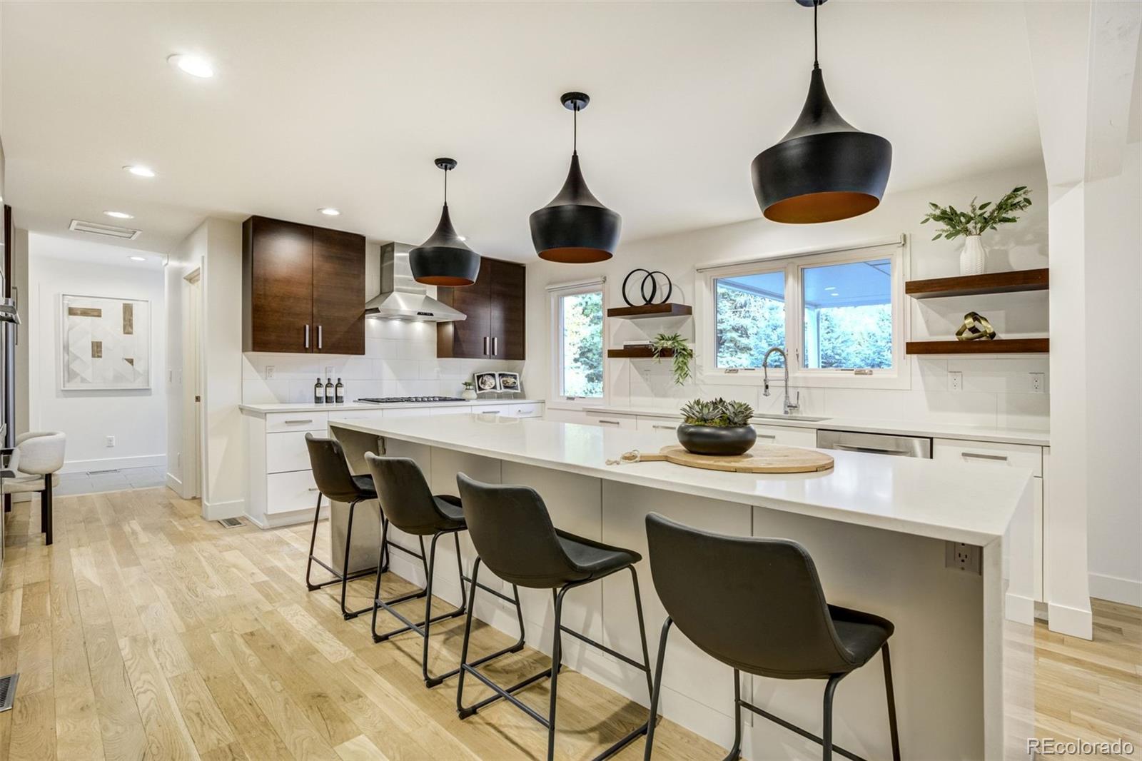5252 Nassau Circle