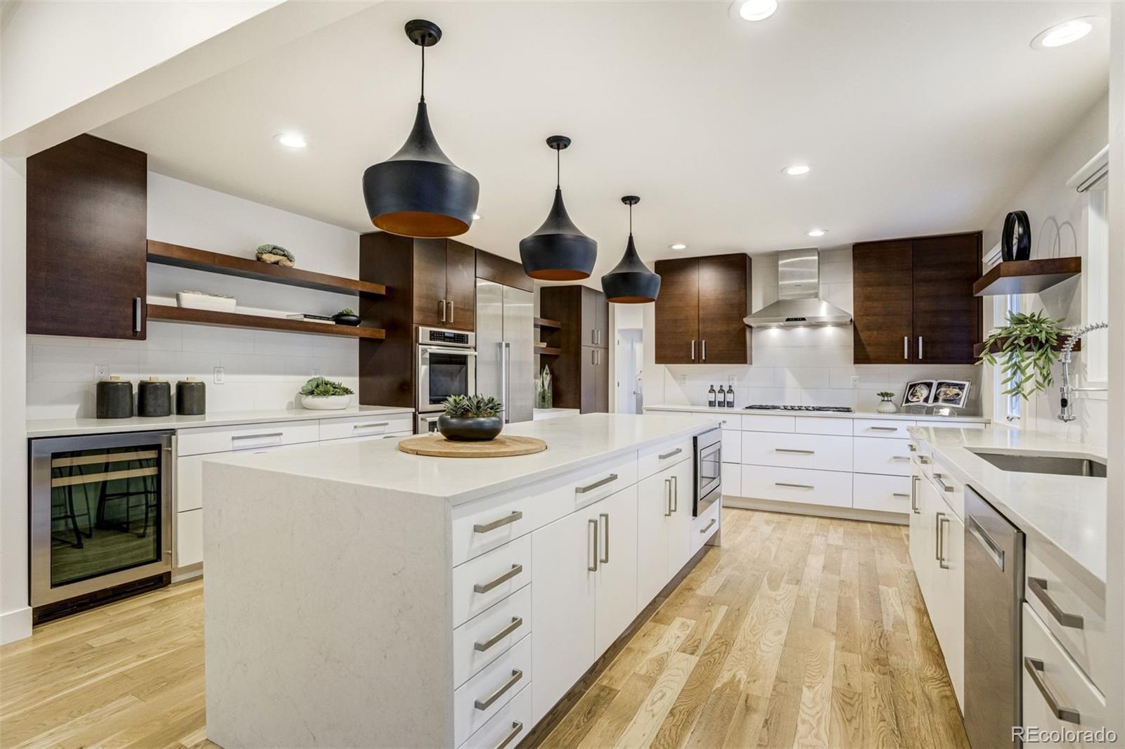 5252 Nassau Circle