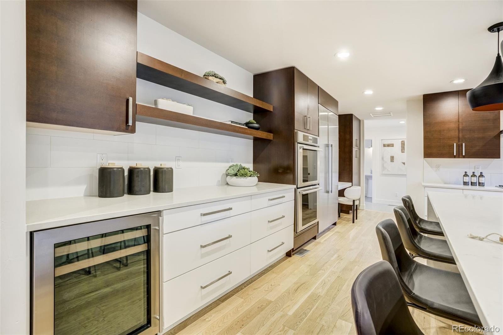 5252 Nassau Circle