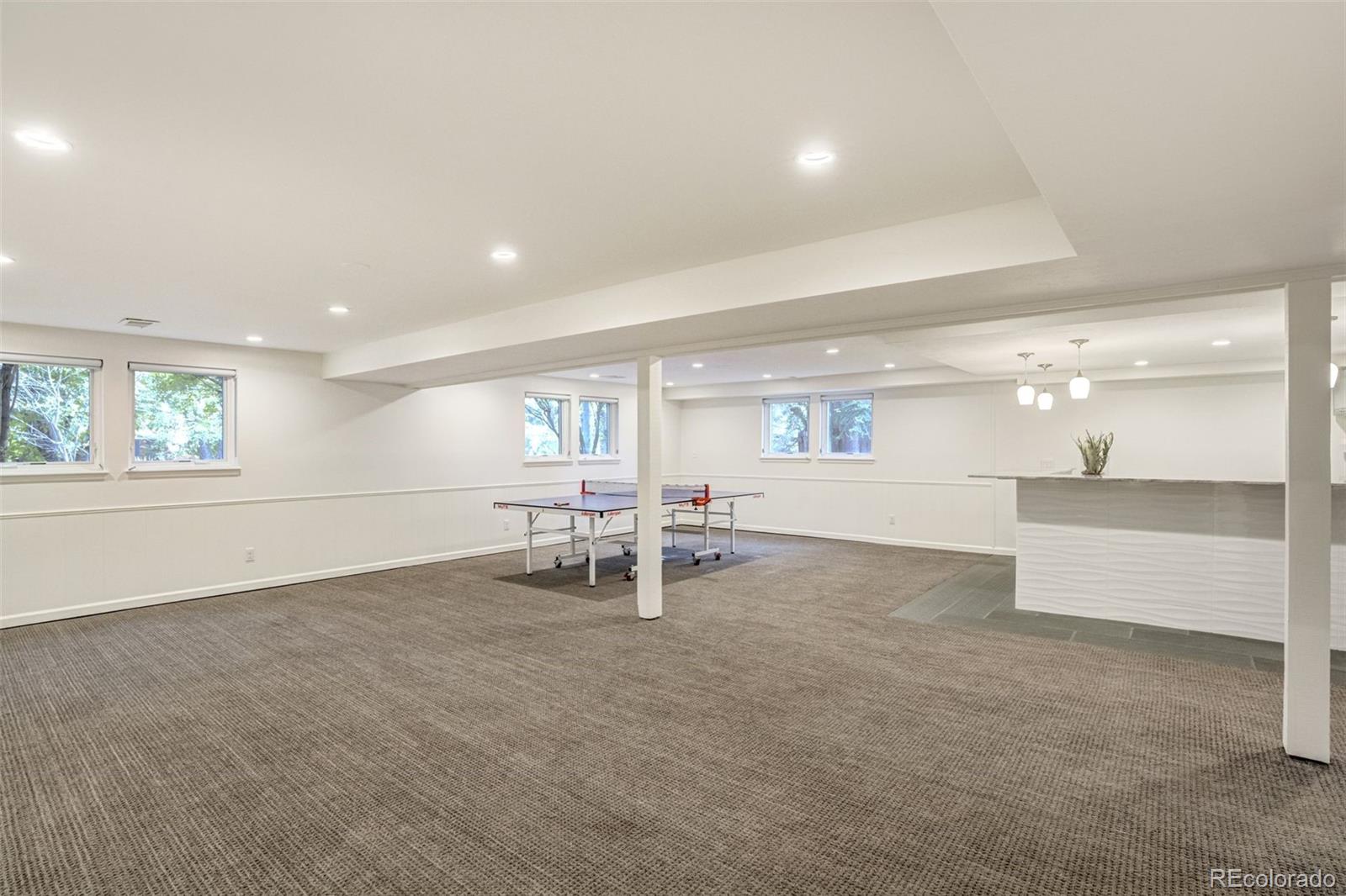 5252 Nassau Circle