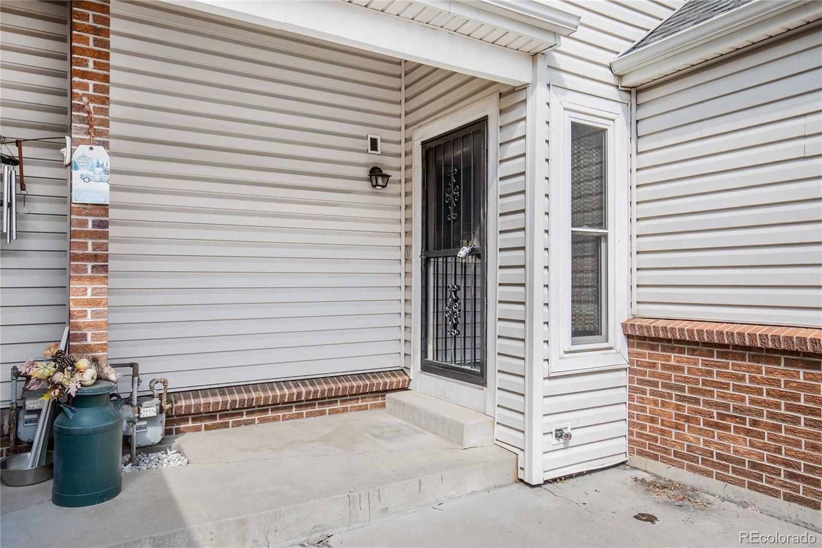 11981 E Nevada Circle