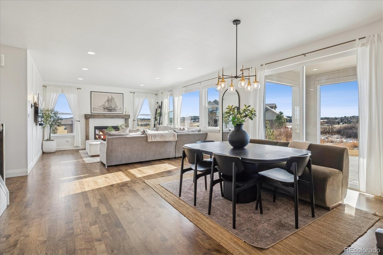 4880 Crescent Moon Place