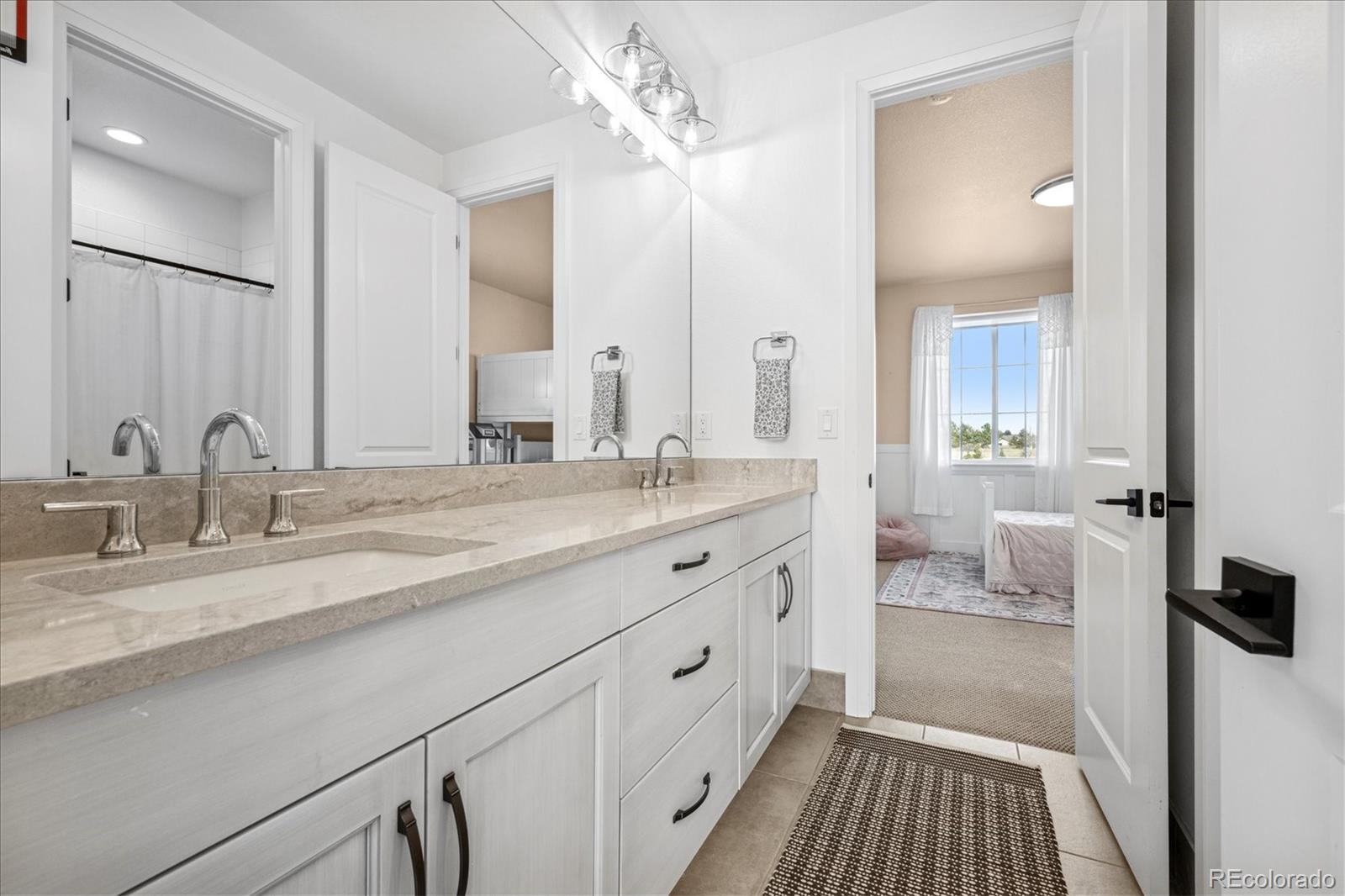 4880 Crescent Moon Place