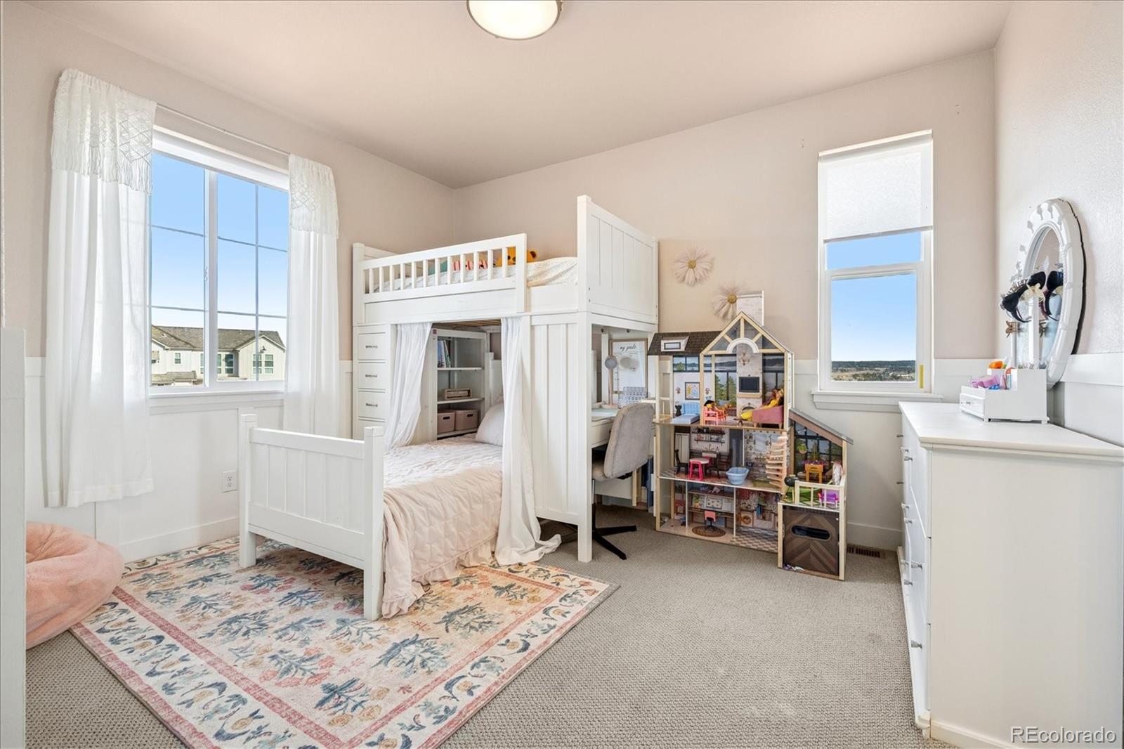 4880 Crescent Moon Place