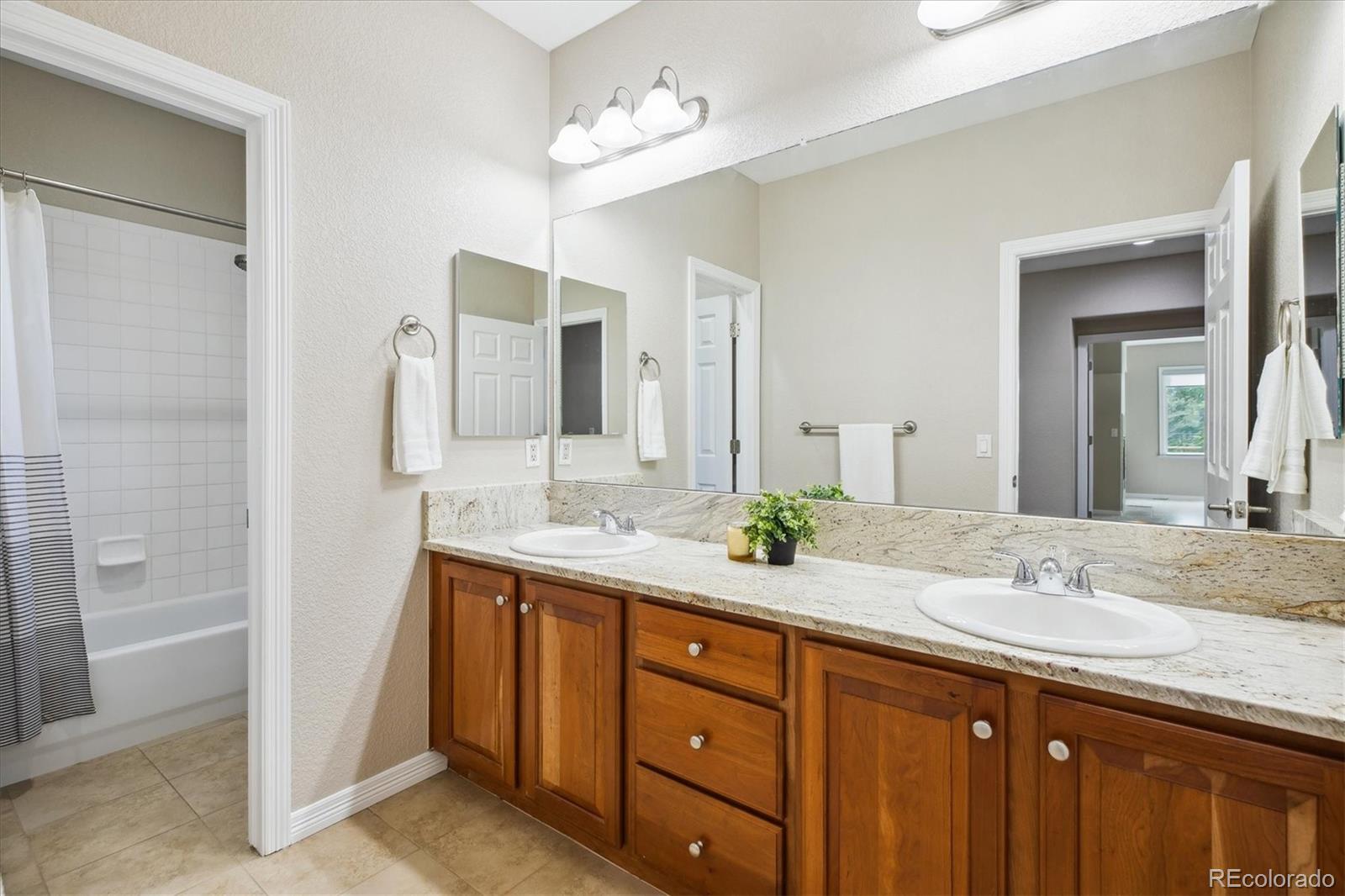 2601 Pemberly Avenue