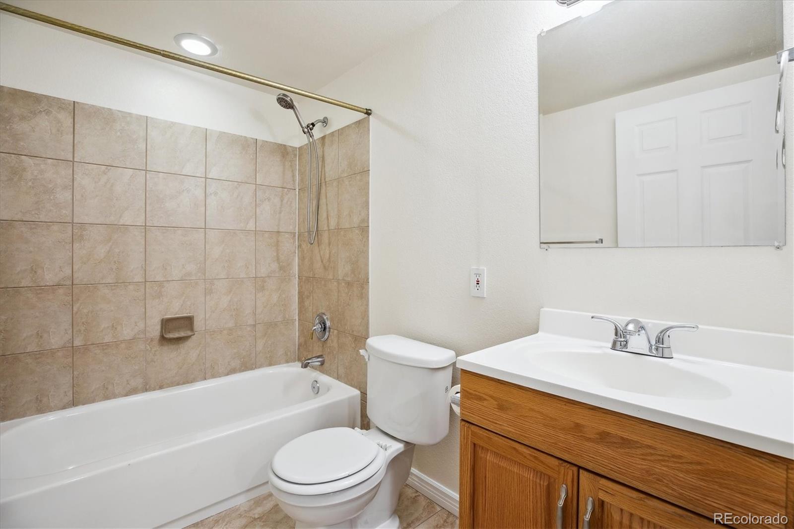 2601 Pemberly Avenue