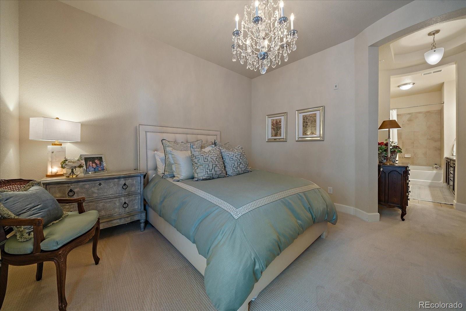 305 Inverness Way S Unit: 204