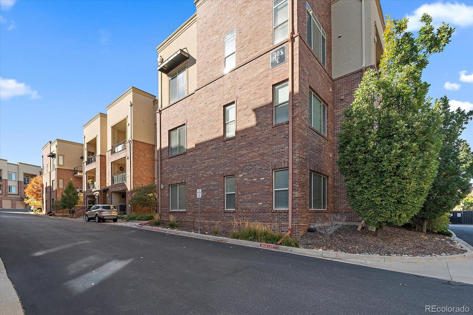 305 Inverness Way S Unit: 204