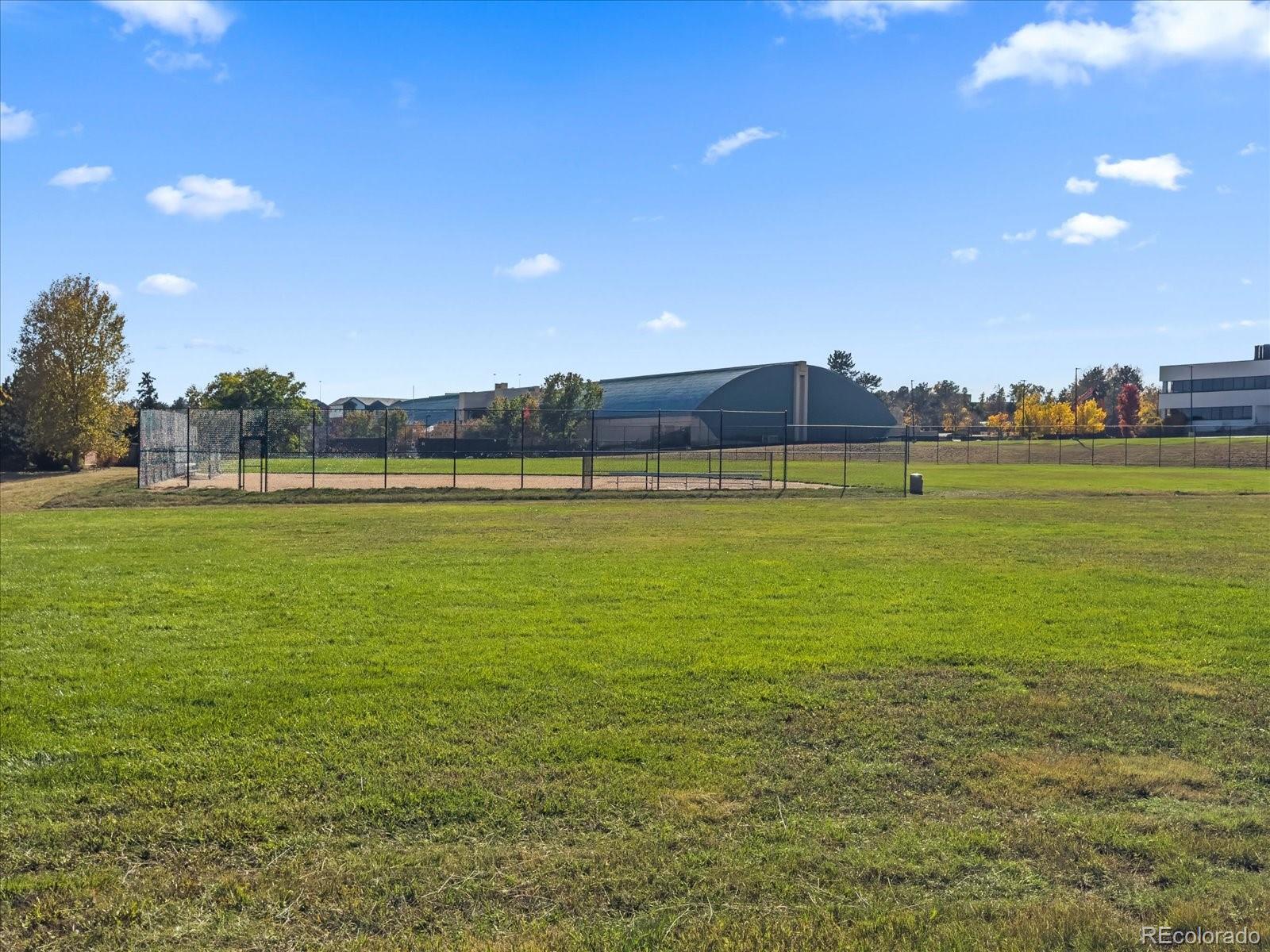 305 Inverness Way S Unit: 204