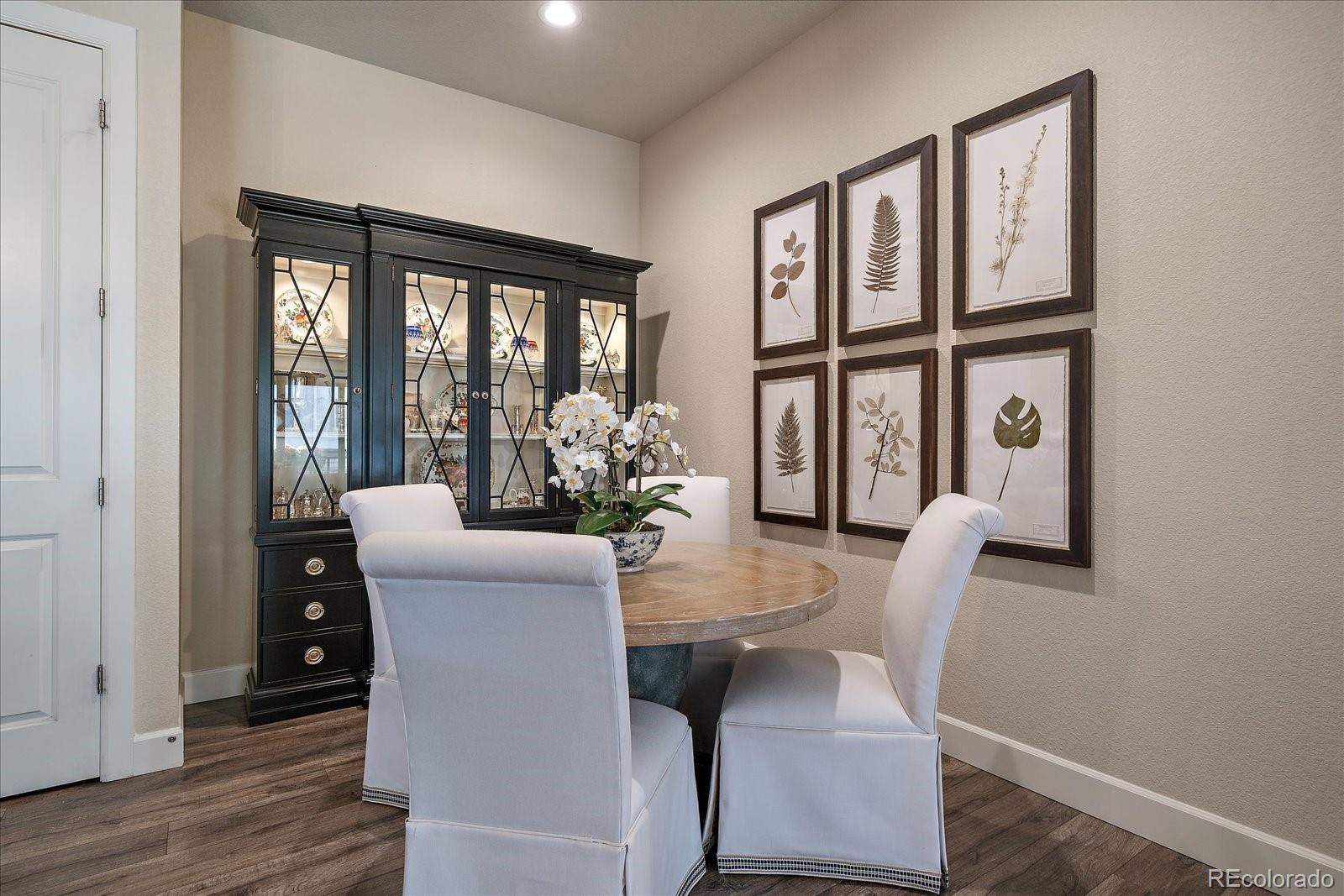 305 Inverness Way S Unit: 204