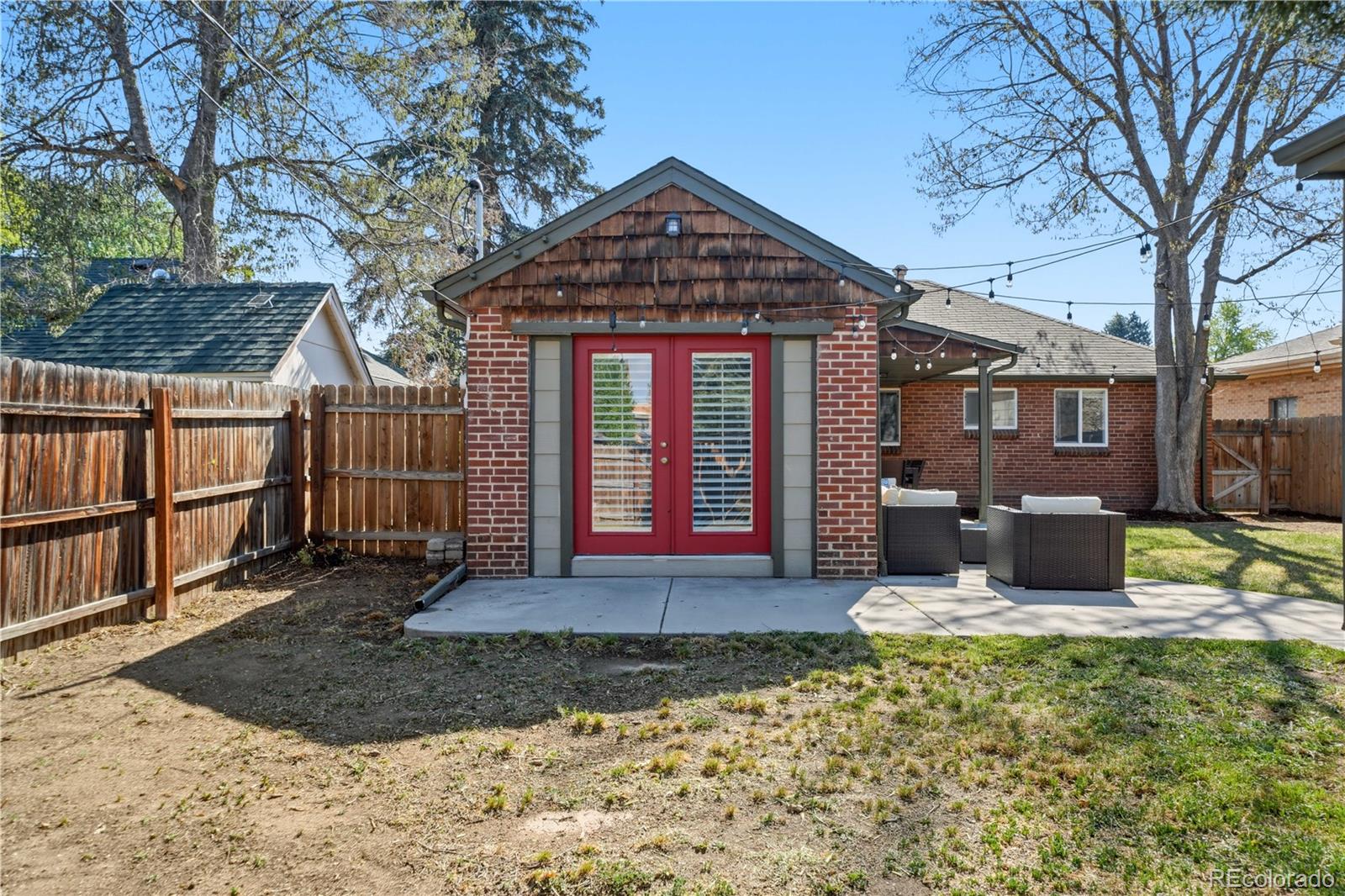 2949 Krameria Street