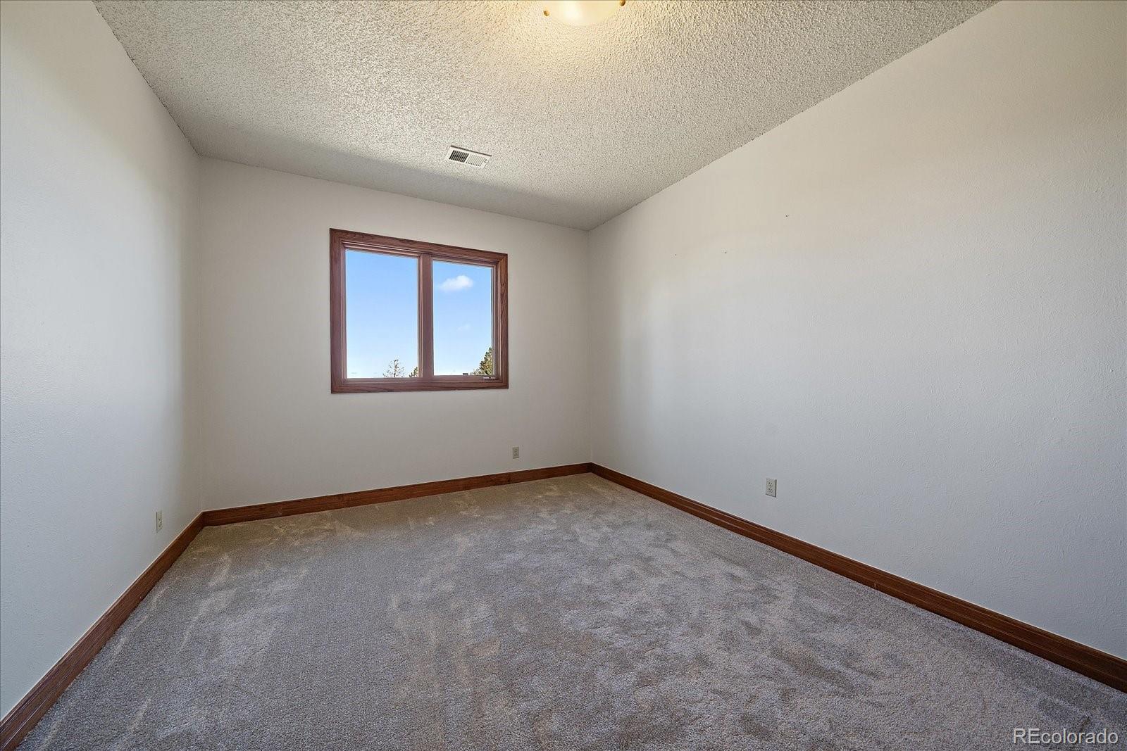 5197 Bear Mountain Drive