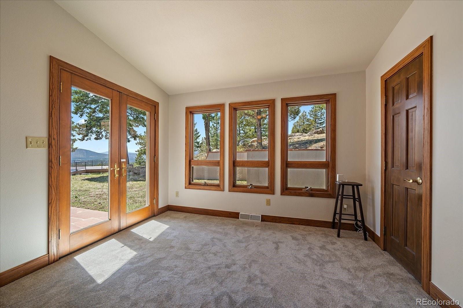 5197 Bear Mountain Drive