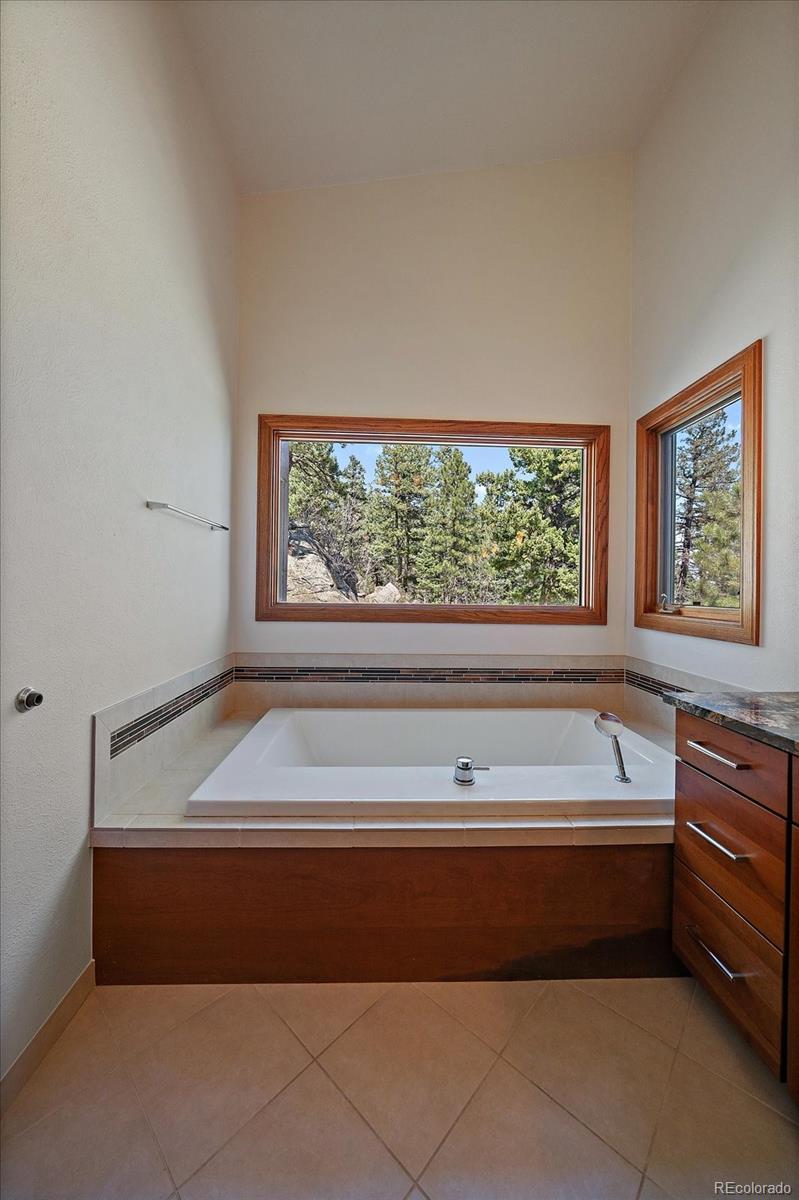 5197 Bear Mountain Drive