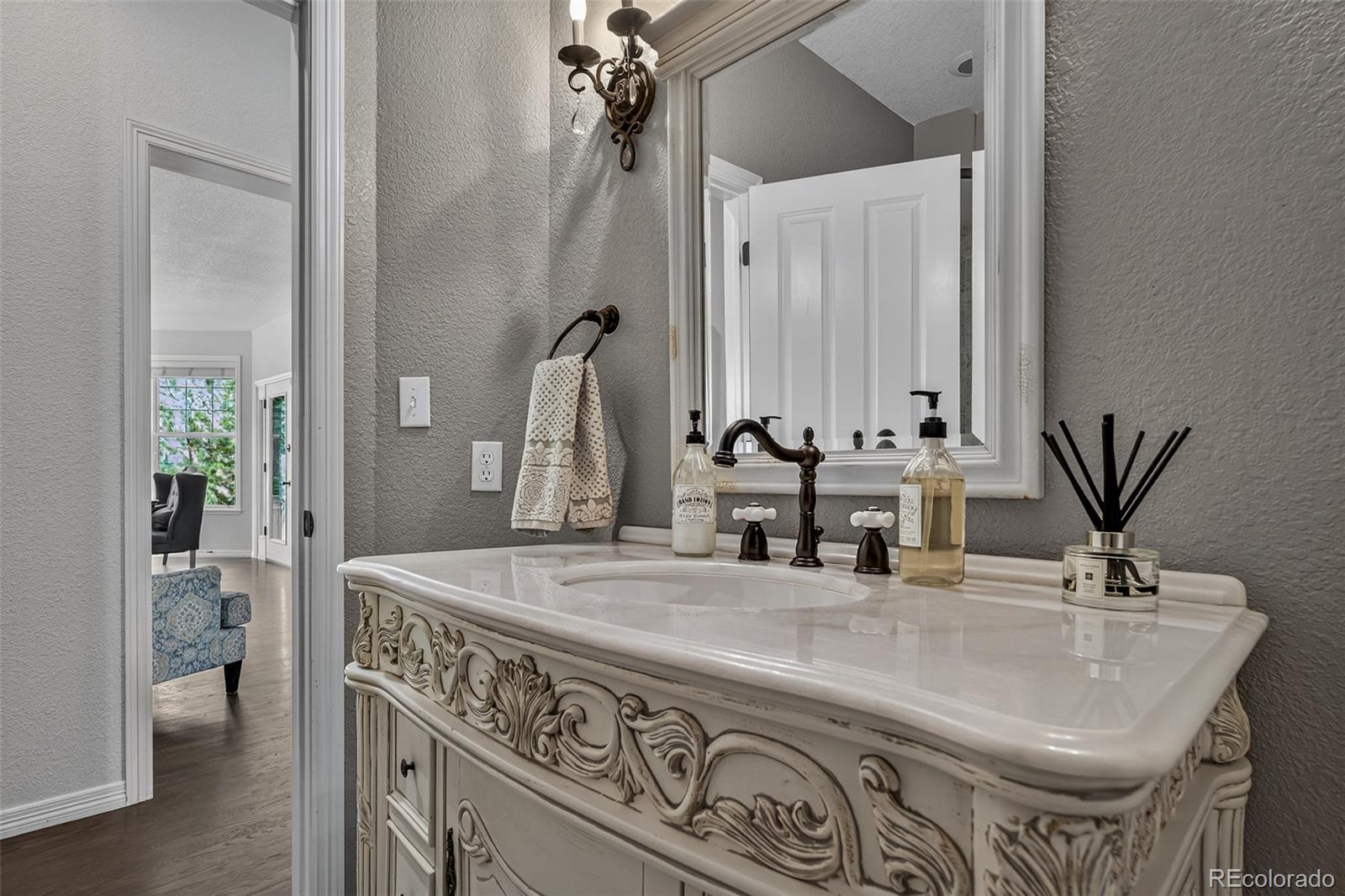 1660 Meyerwood Circle